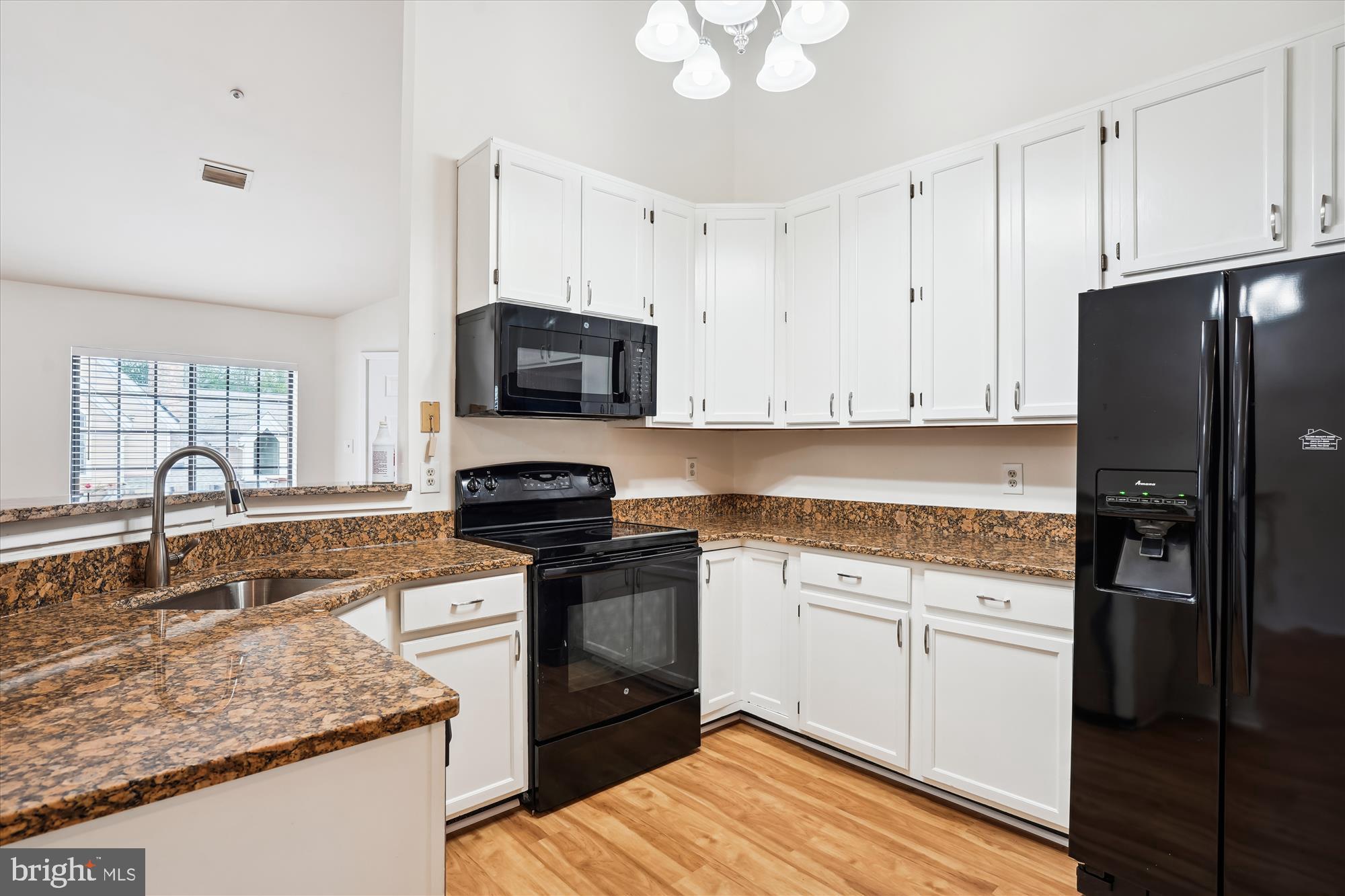 THE MONTEREY - Residential