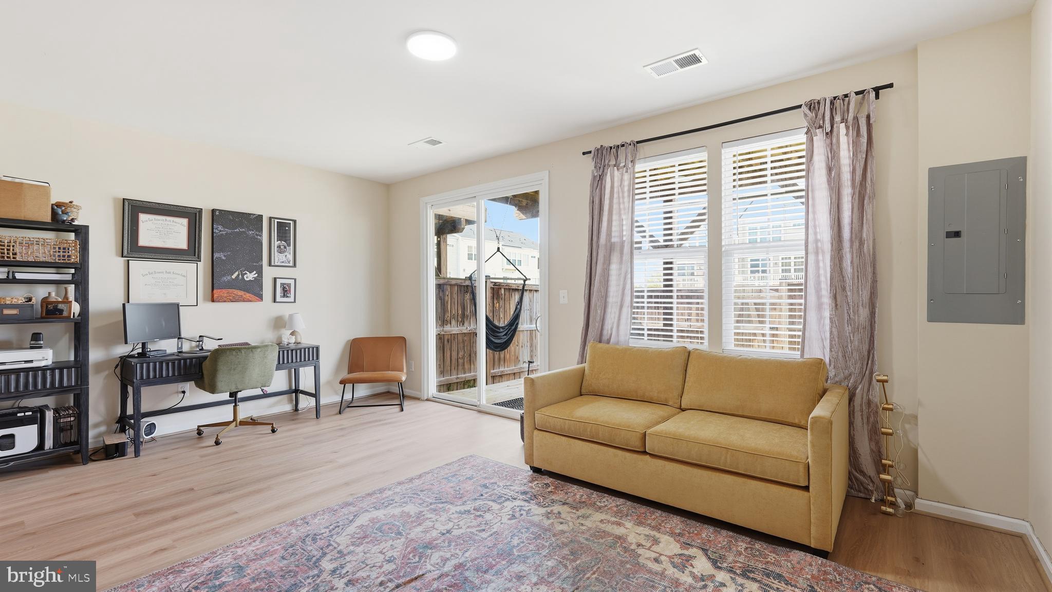 EMBREY MILL - Residential