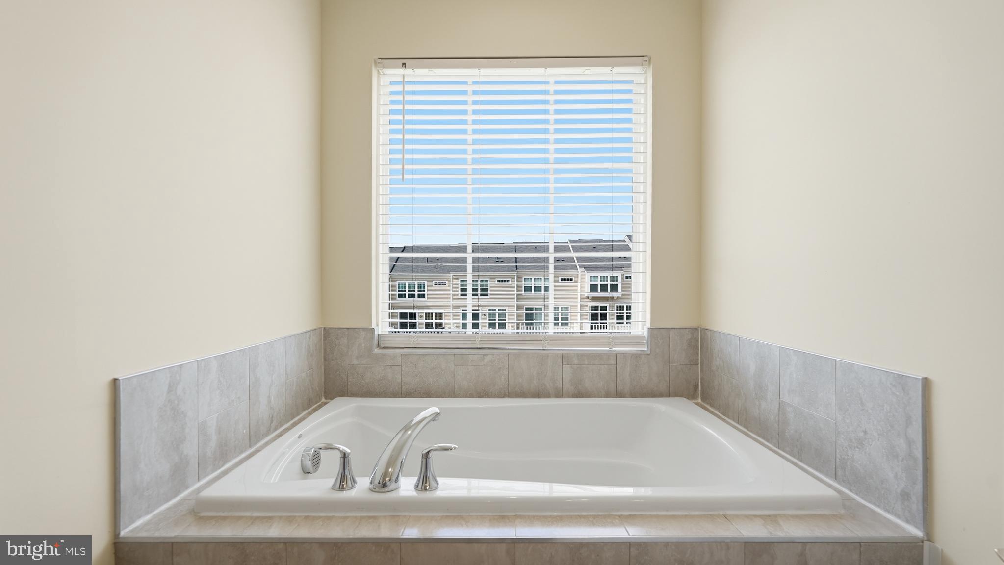 EMBREY MILL - Residential