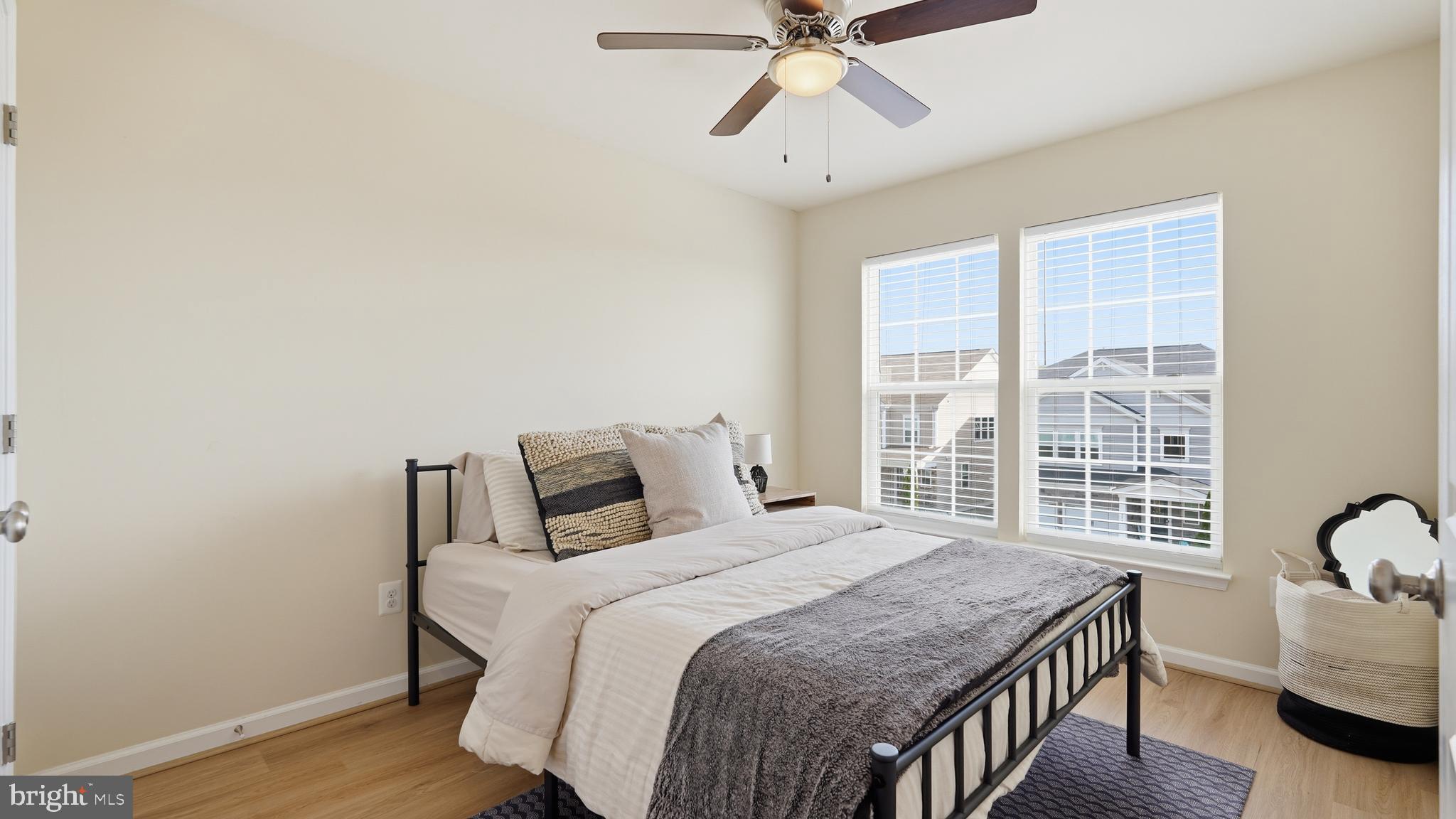 EMBREY MILL - Residential