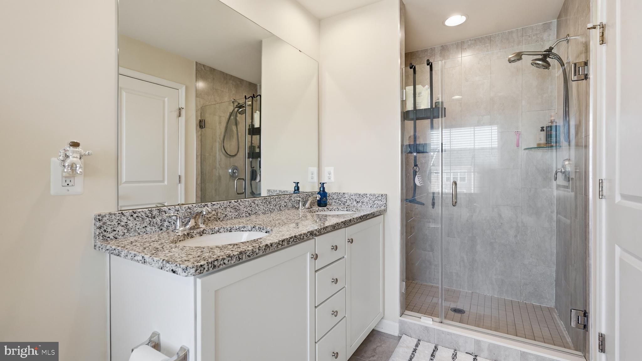 EMBREY MILL - Residential