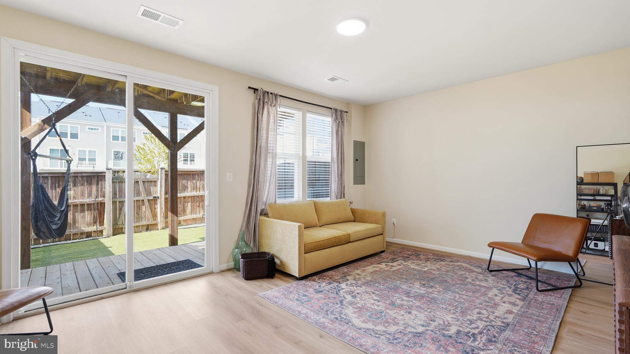 EMBREY MILL - Residential