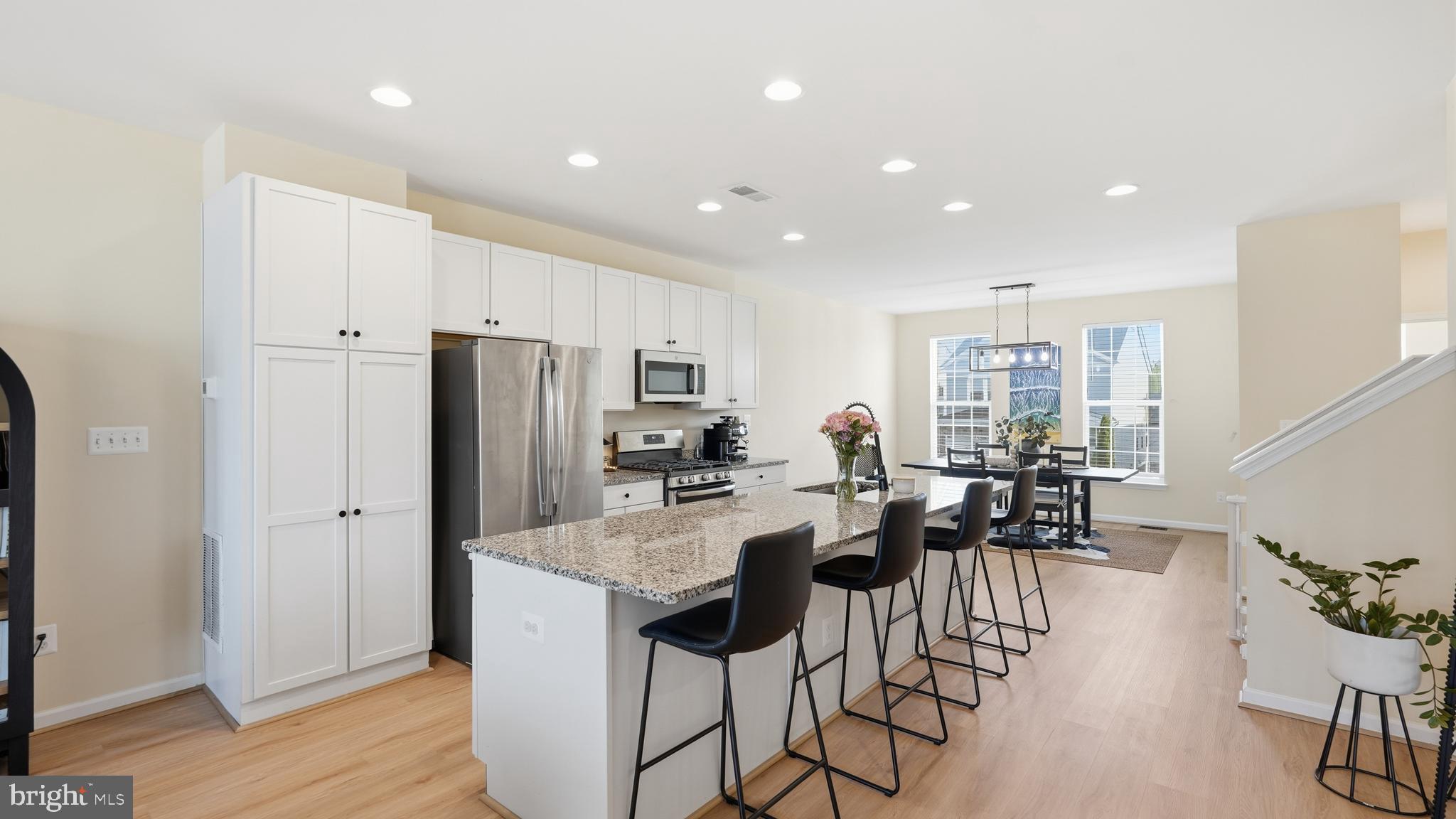 EMBREY MILL - Residential