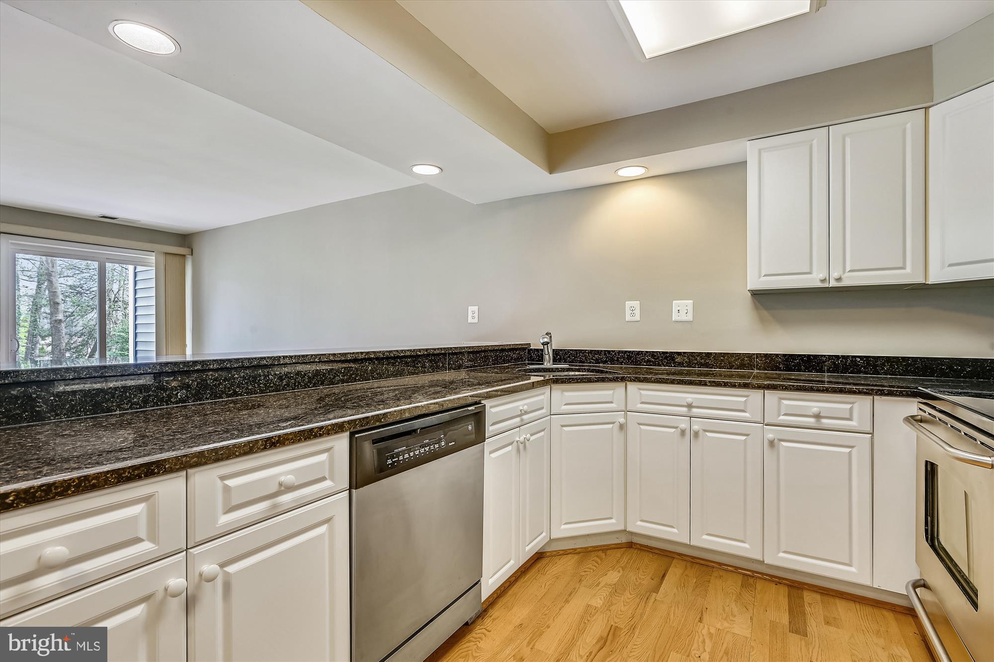 LAKE HERON CONDO - Residential