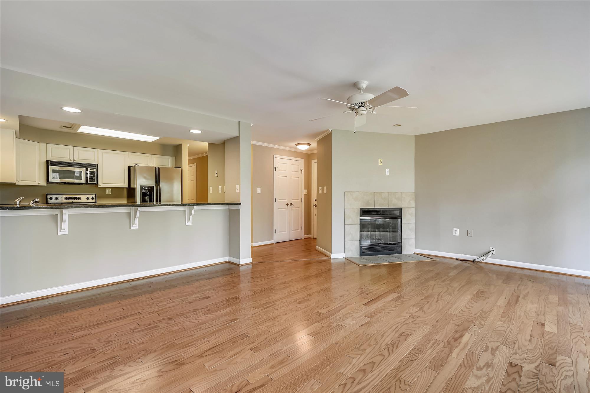 LAKE HERON CONDO - Residential