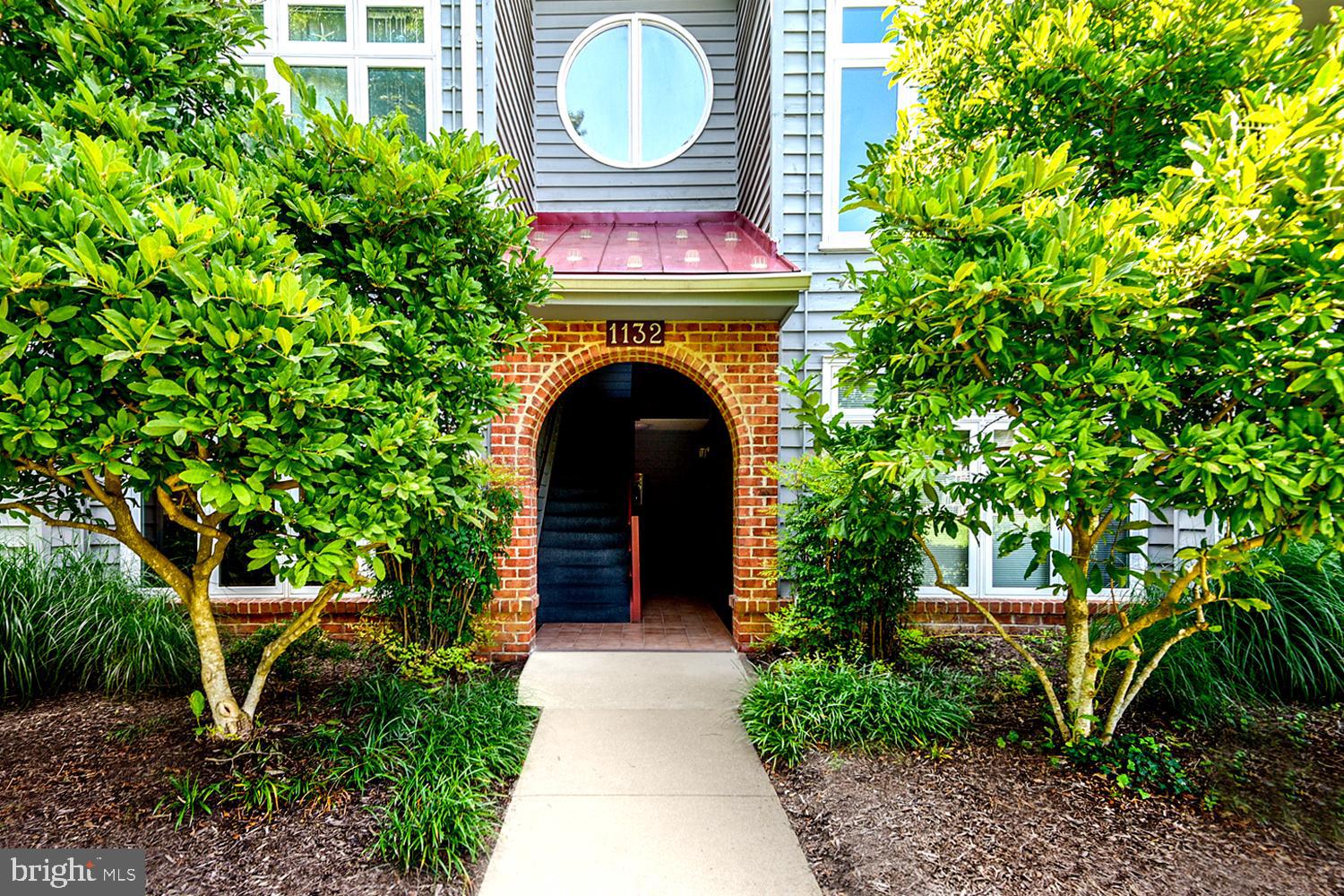 LAKE HERON CONDO - Residential