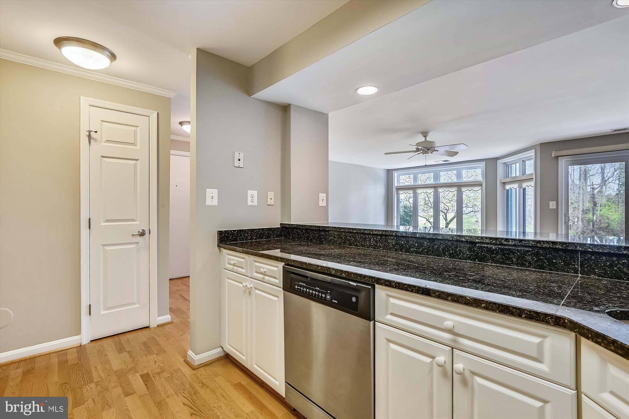 LAKE HERON CONDO - Residential