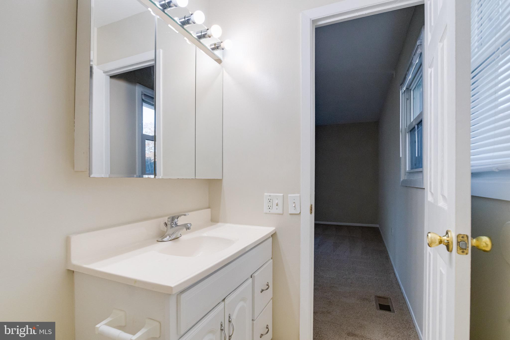 ROCKLEDGE AT BELAIR - Residential Lease