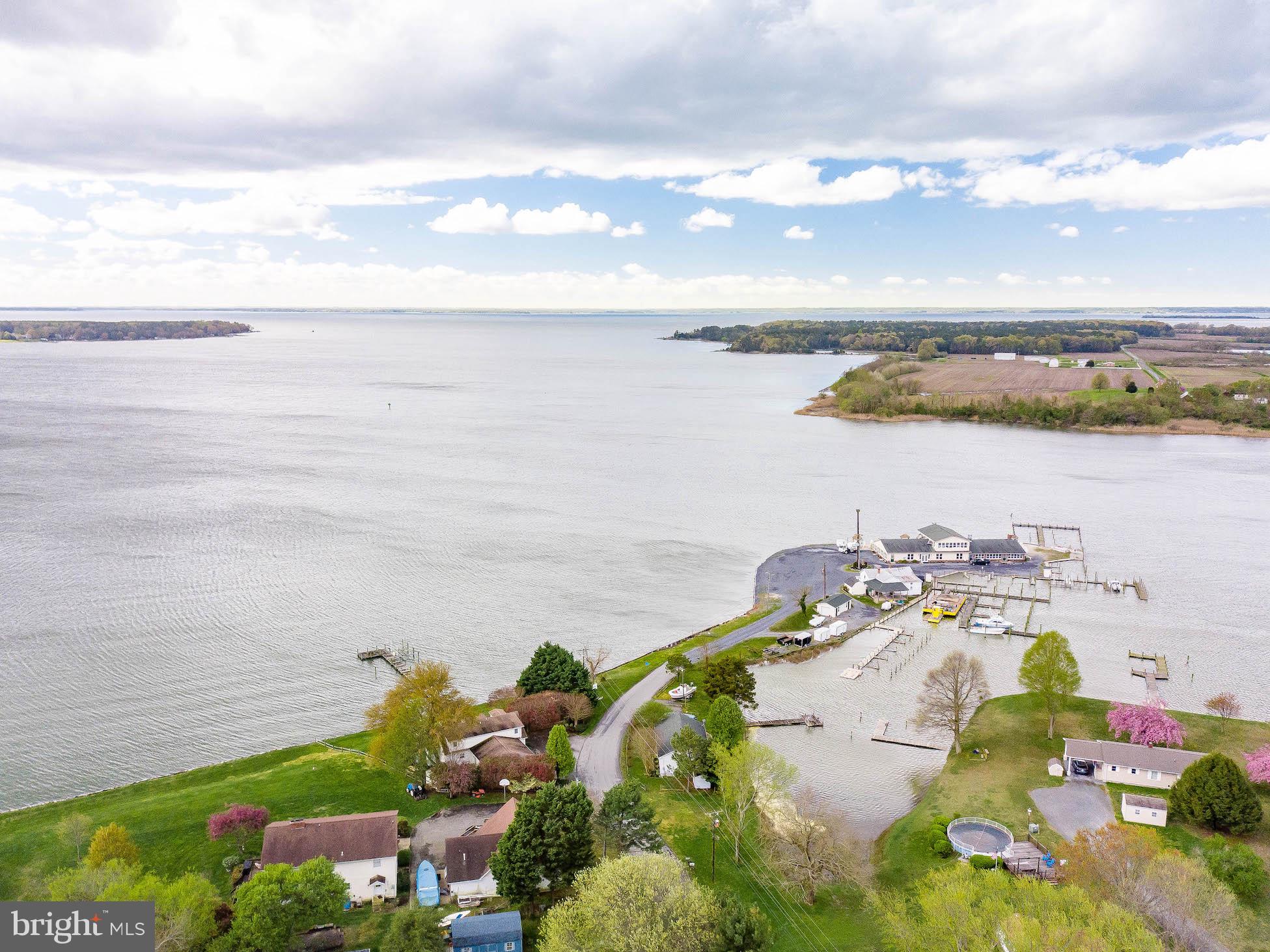 HARBOR VIEW VILLAS - Residential