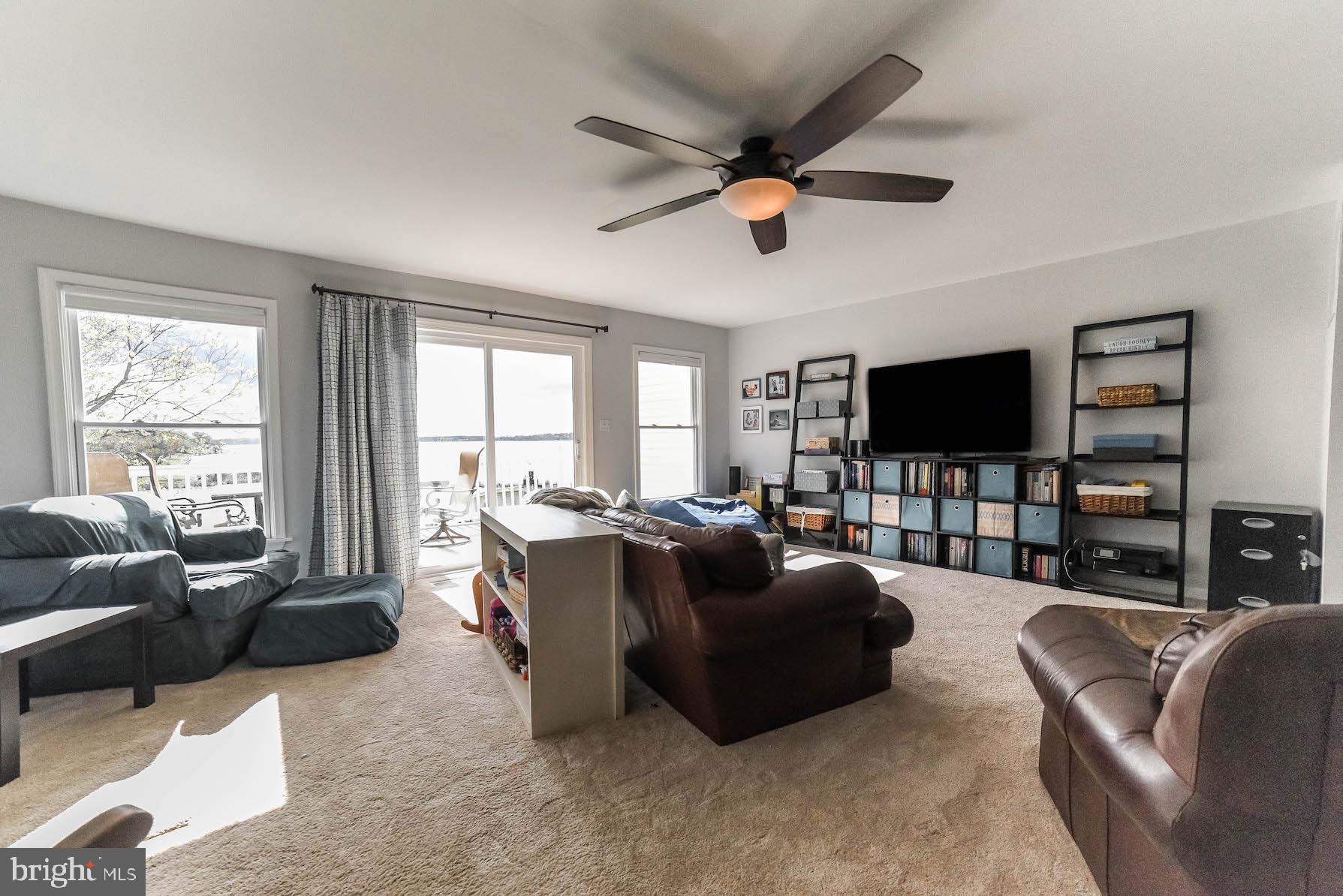 HARBOR VIEW VILLAS - Residential