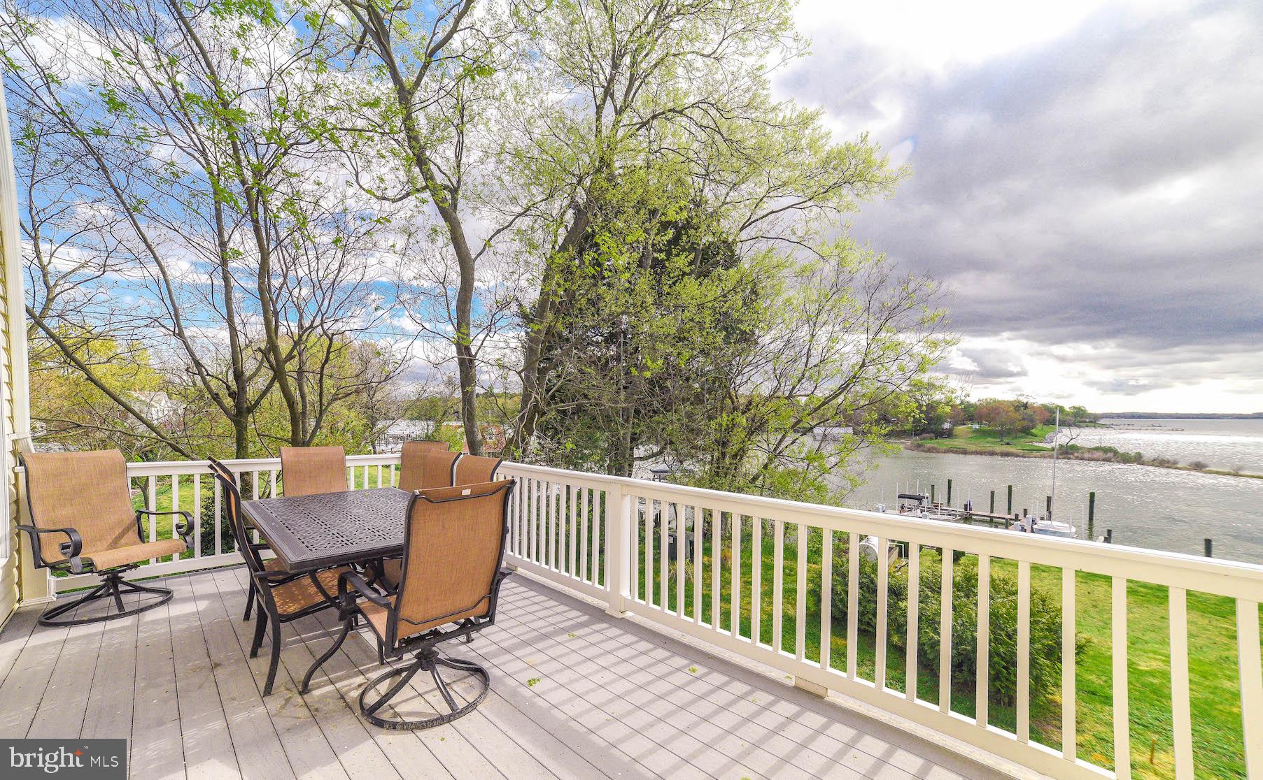 HARBOR VIEW VILLAS - Residential