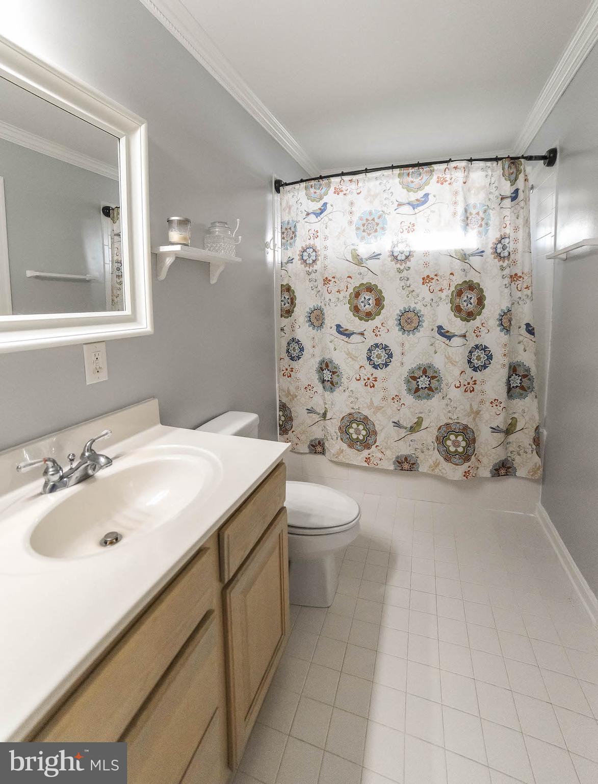 HARBOR VIEW VILLAS - Residential