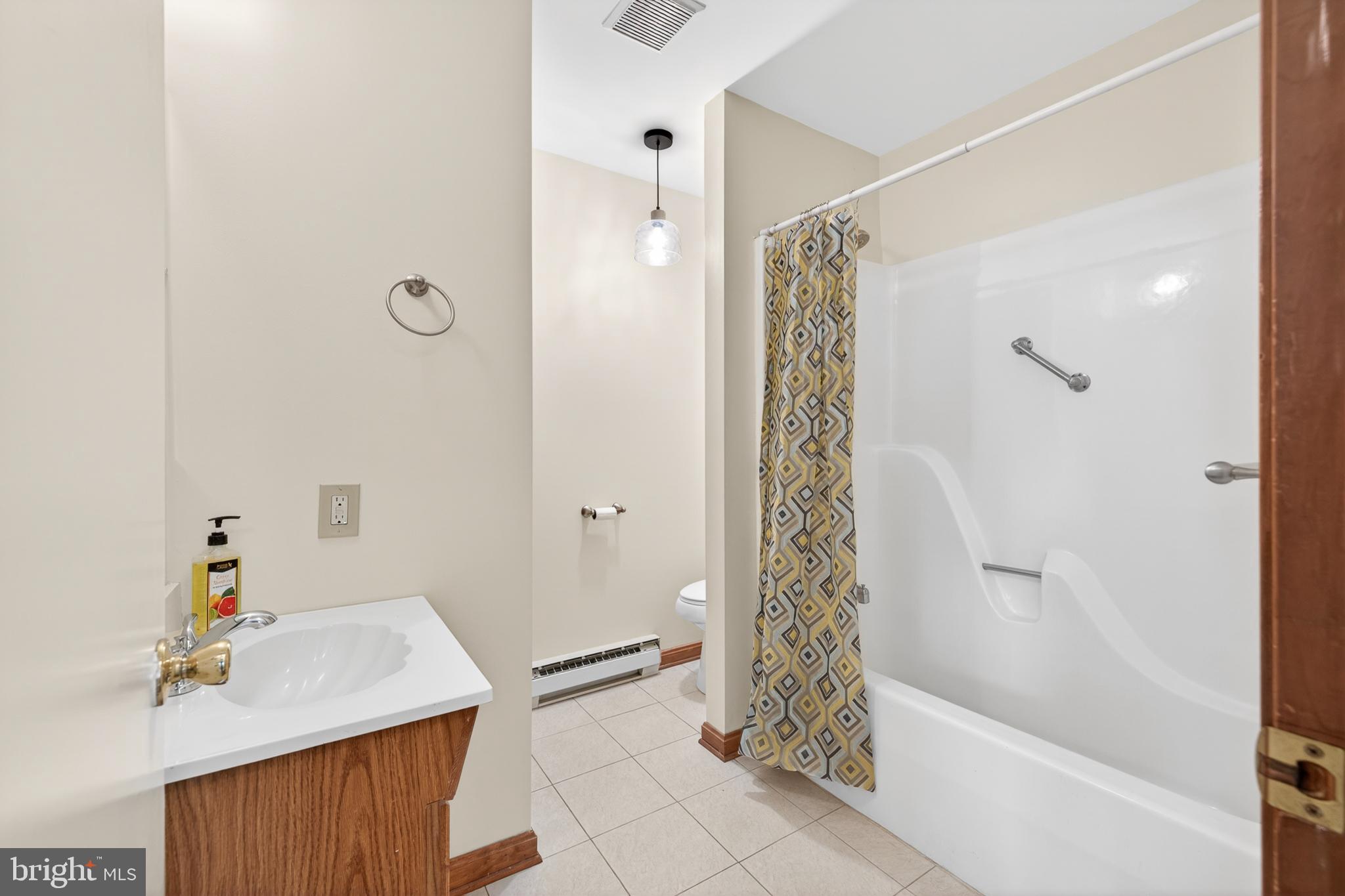 BRANTWOOD - Residential
