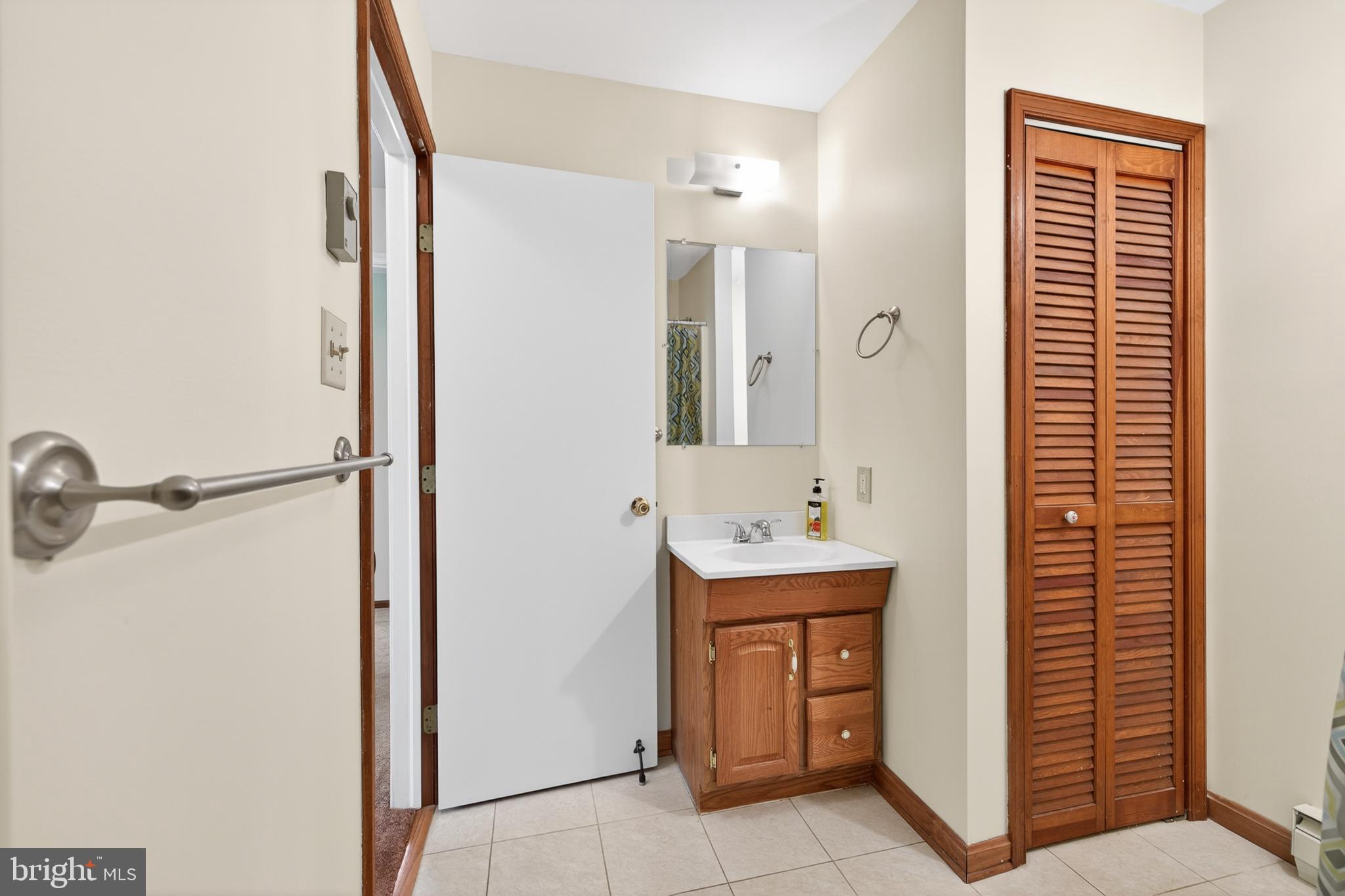 BRANTWOOD - Residential