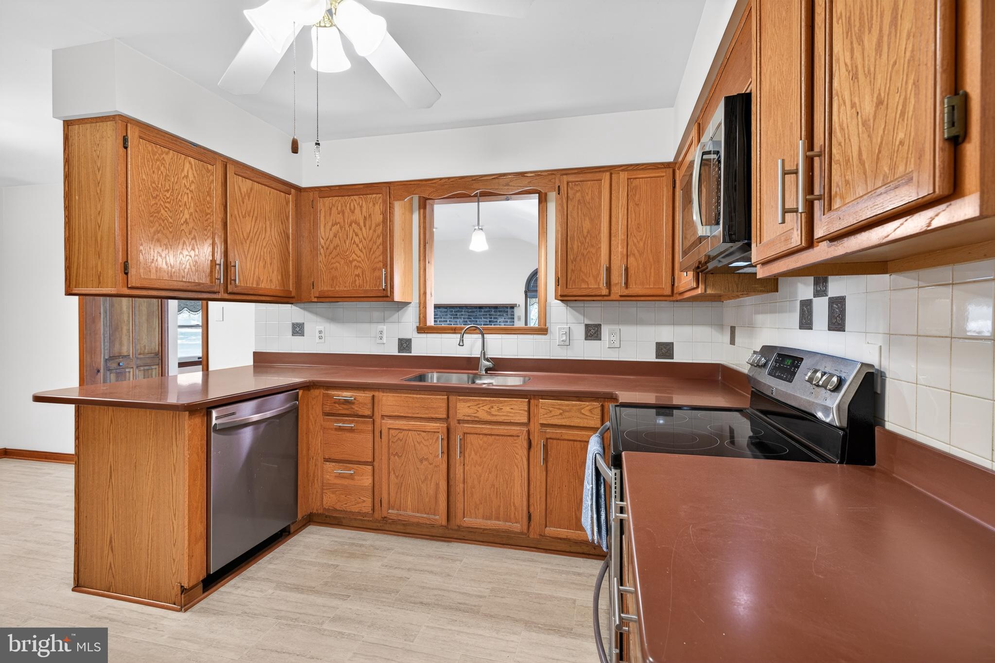 BRANTWOOD - Residential