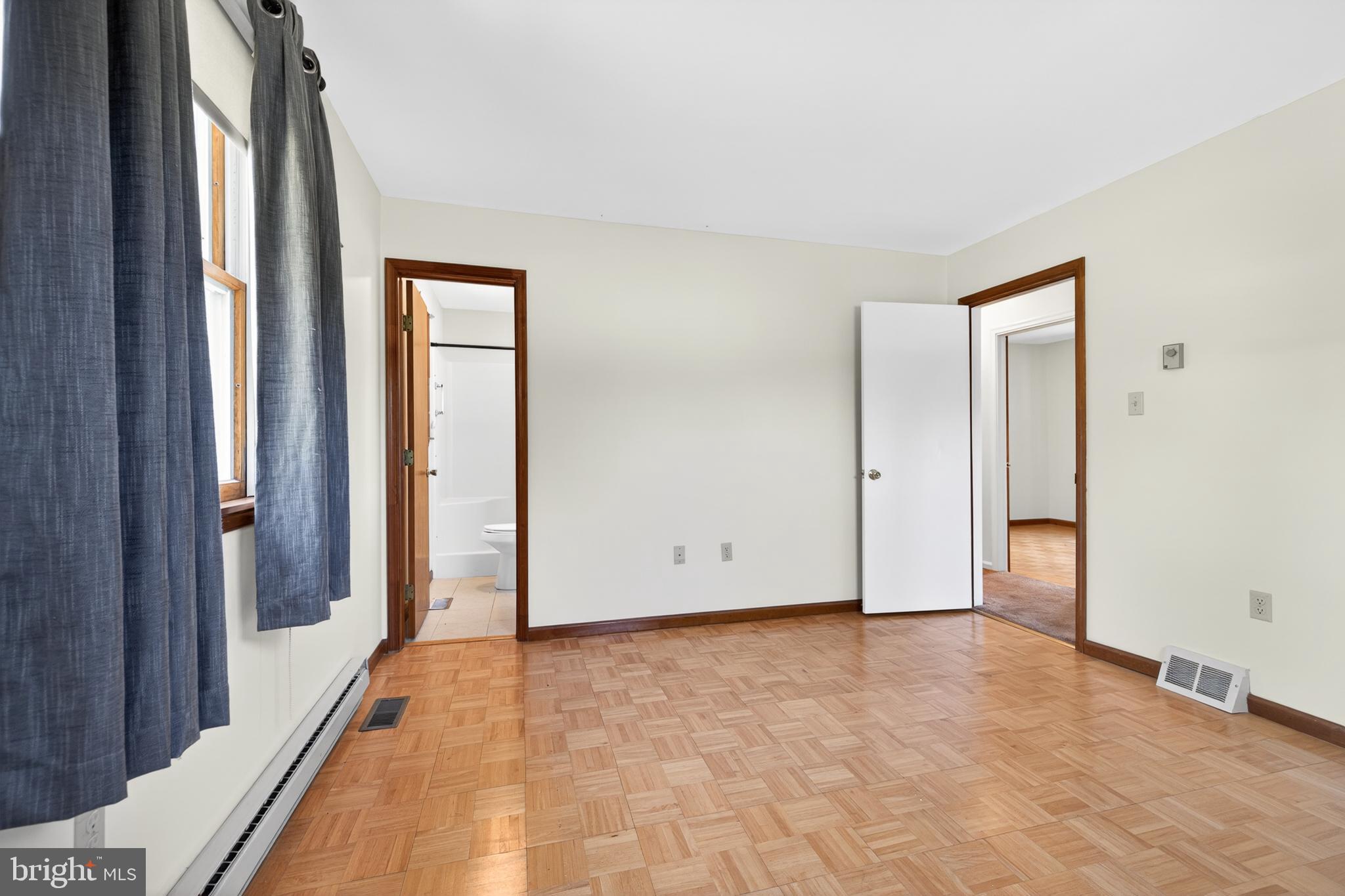 BRANTWOOD - Residential