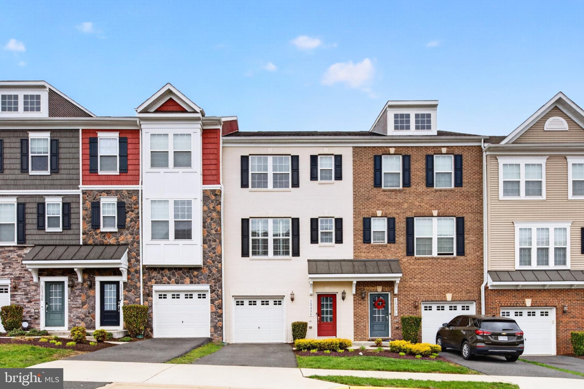 HAYMARKET CROSSING - Residential