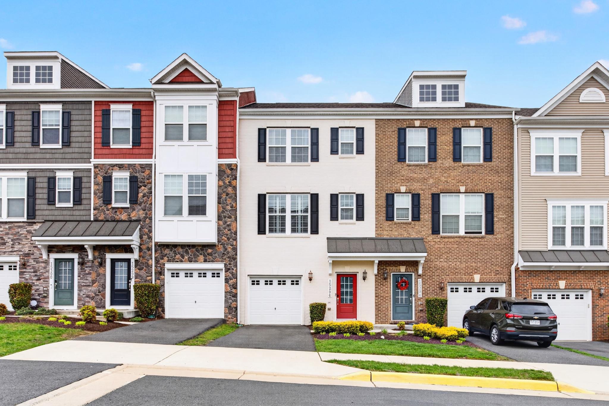 HAYMARKET CROSSING - Residential