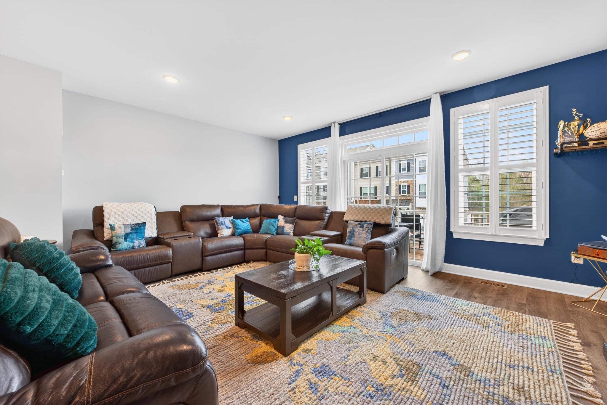 HAYMARKET CROSSING - Residential