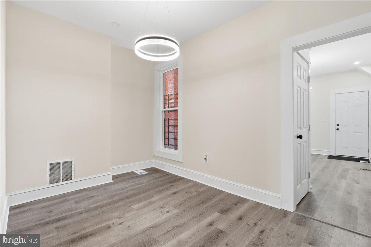 OLIVER - Residential