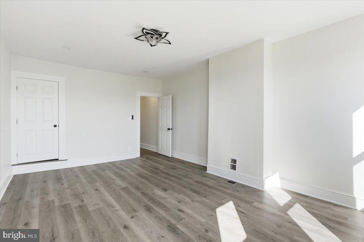 OLIVER - Residential