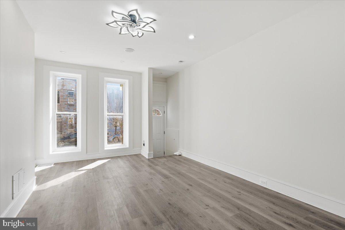 1622 E LANVALE STREET