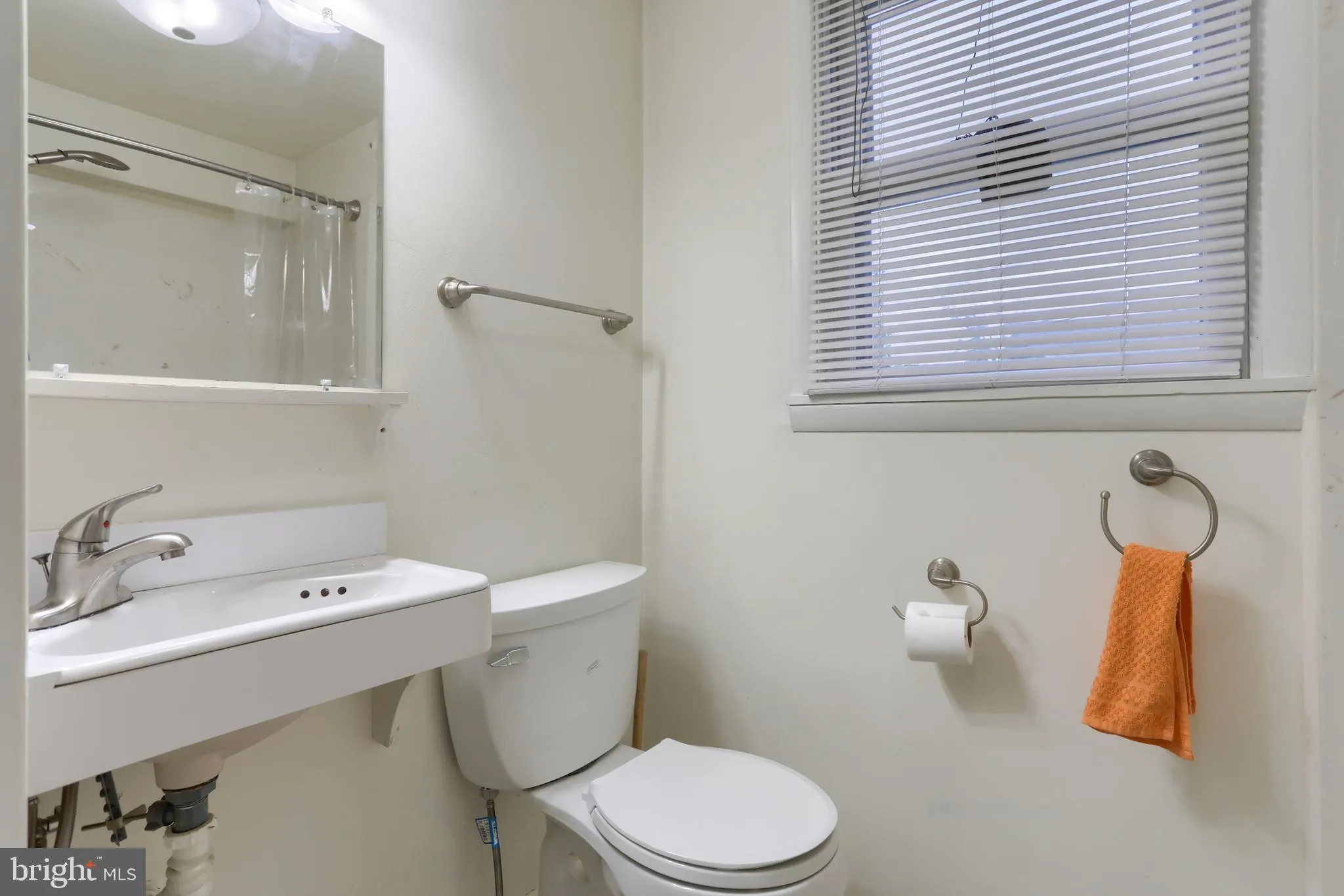 Hershey, Pennsylvania 17033, United States, 3 Bedrooms Bedrooms, ,2 BathroomsBathrooms,Residential,Pending,135947