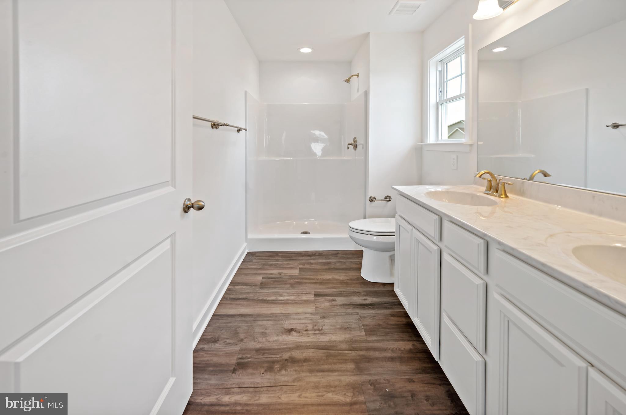 BRIDLE CREEK - Residential