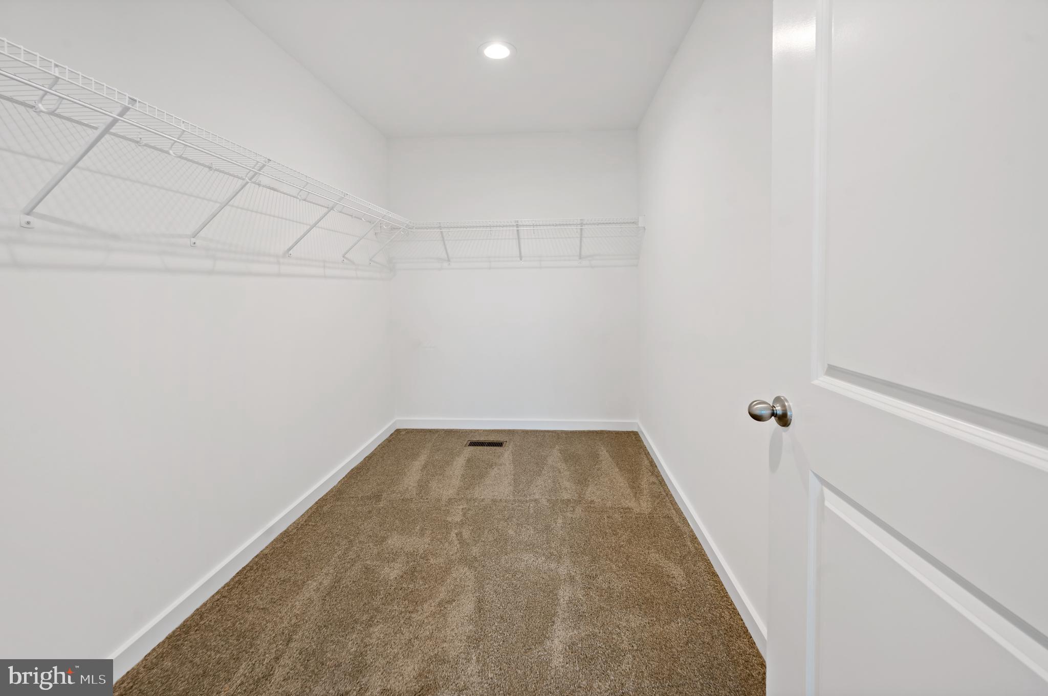 BRIDLE CREEK - Residential