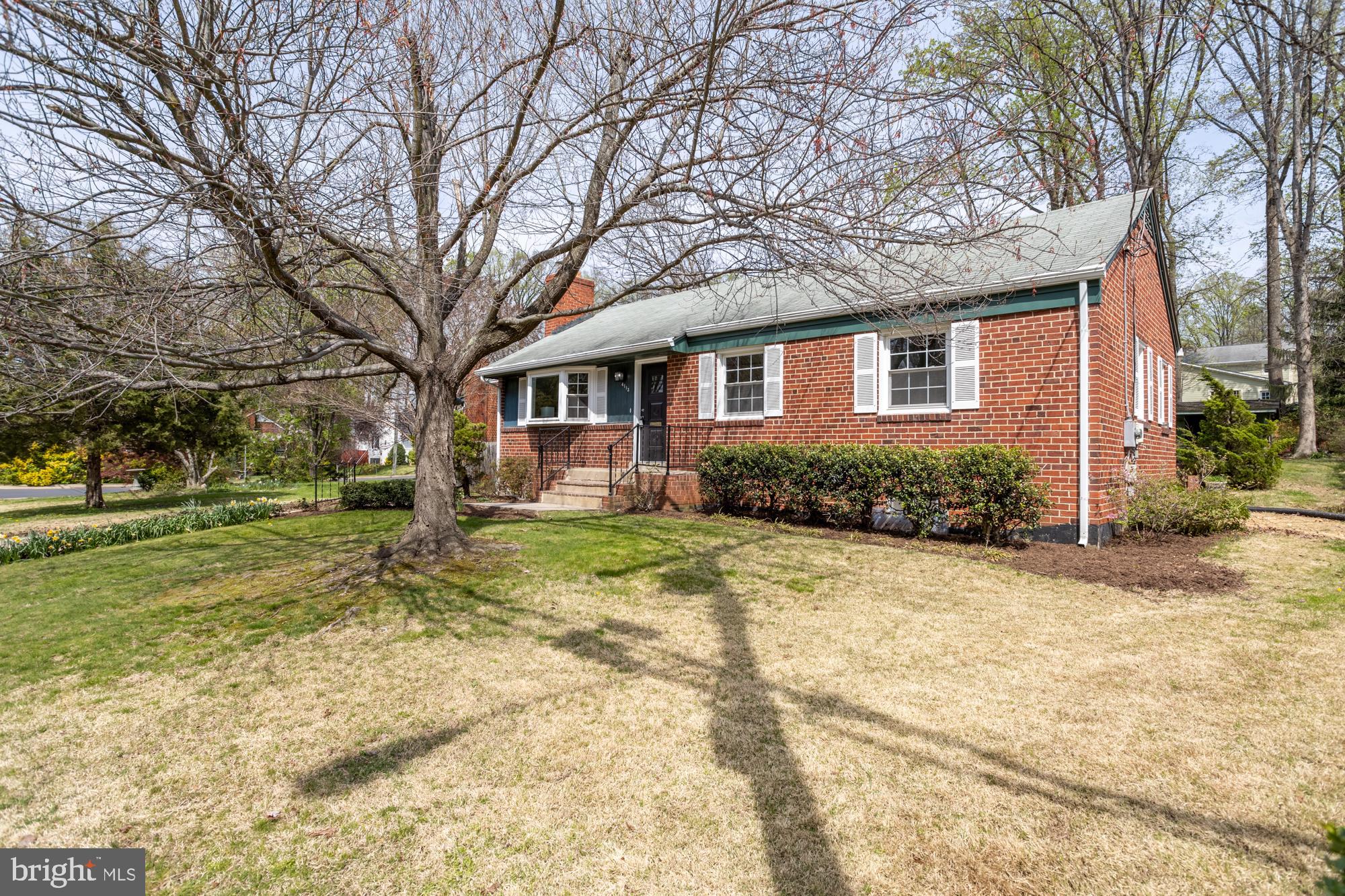 JOYCE HEIGHTS - Residential