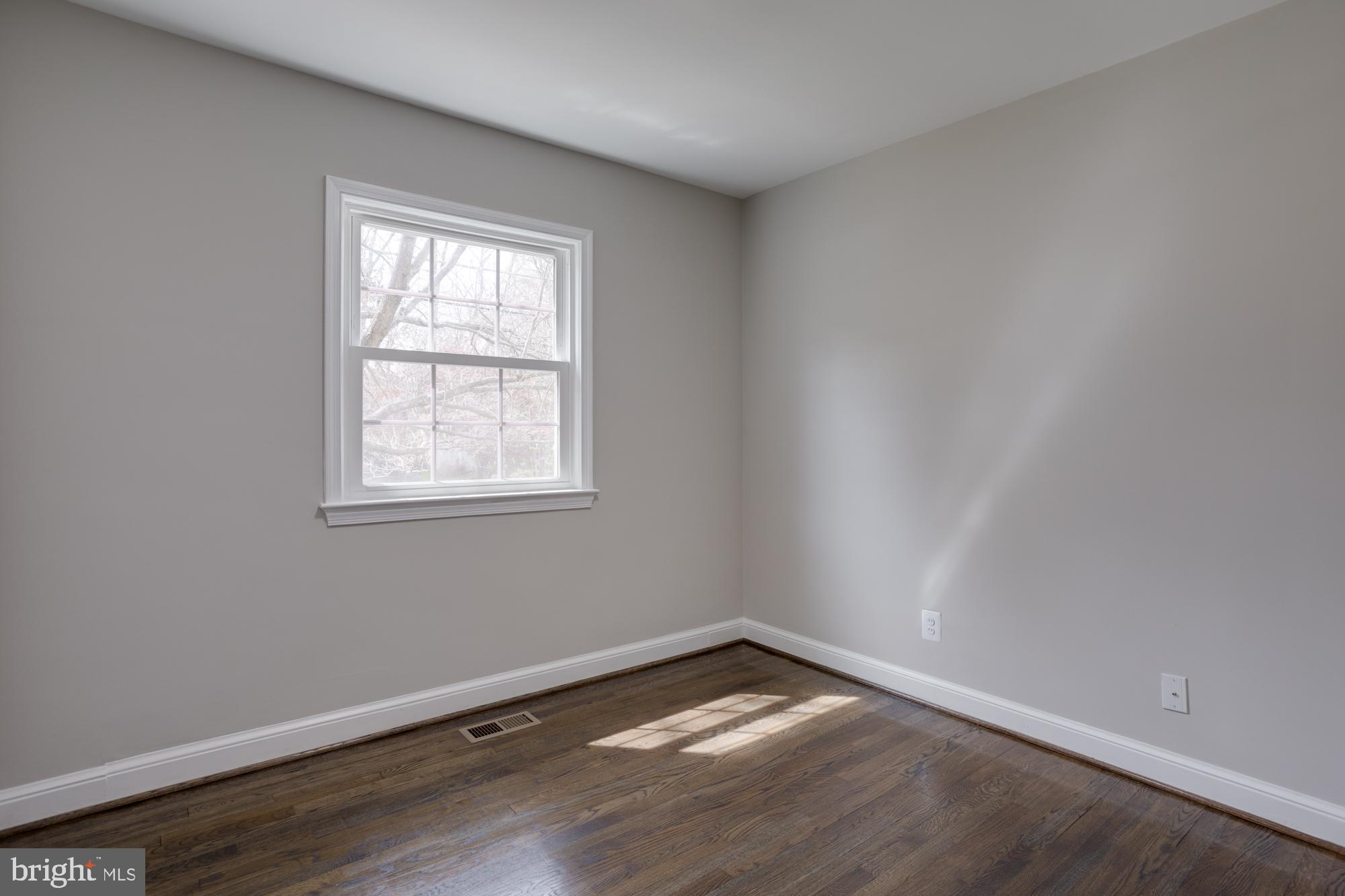 JOYCE HEIGHTS - Residential