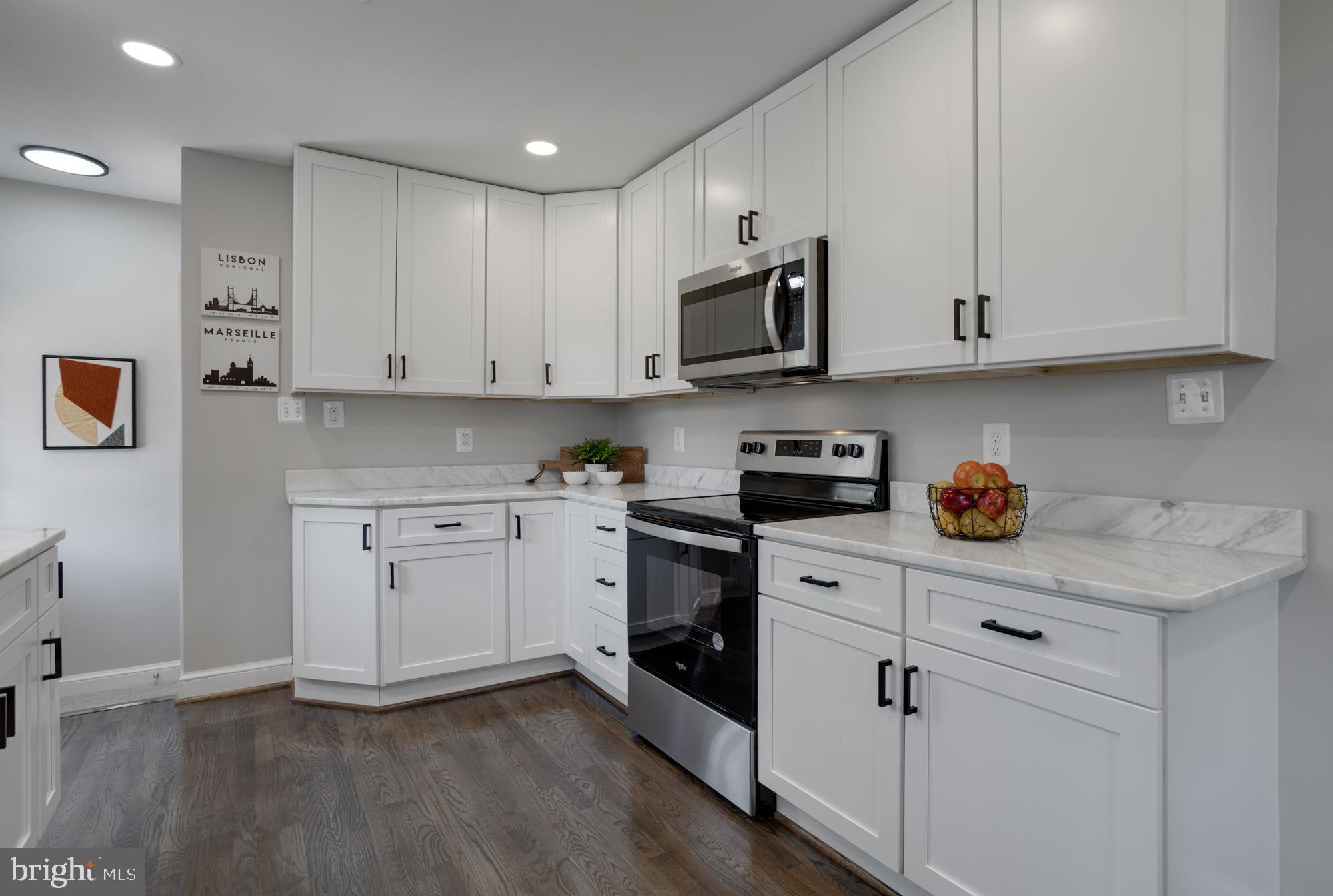 JOYCE HEIGHTS - Residential