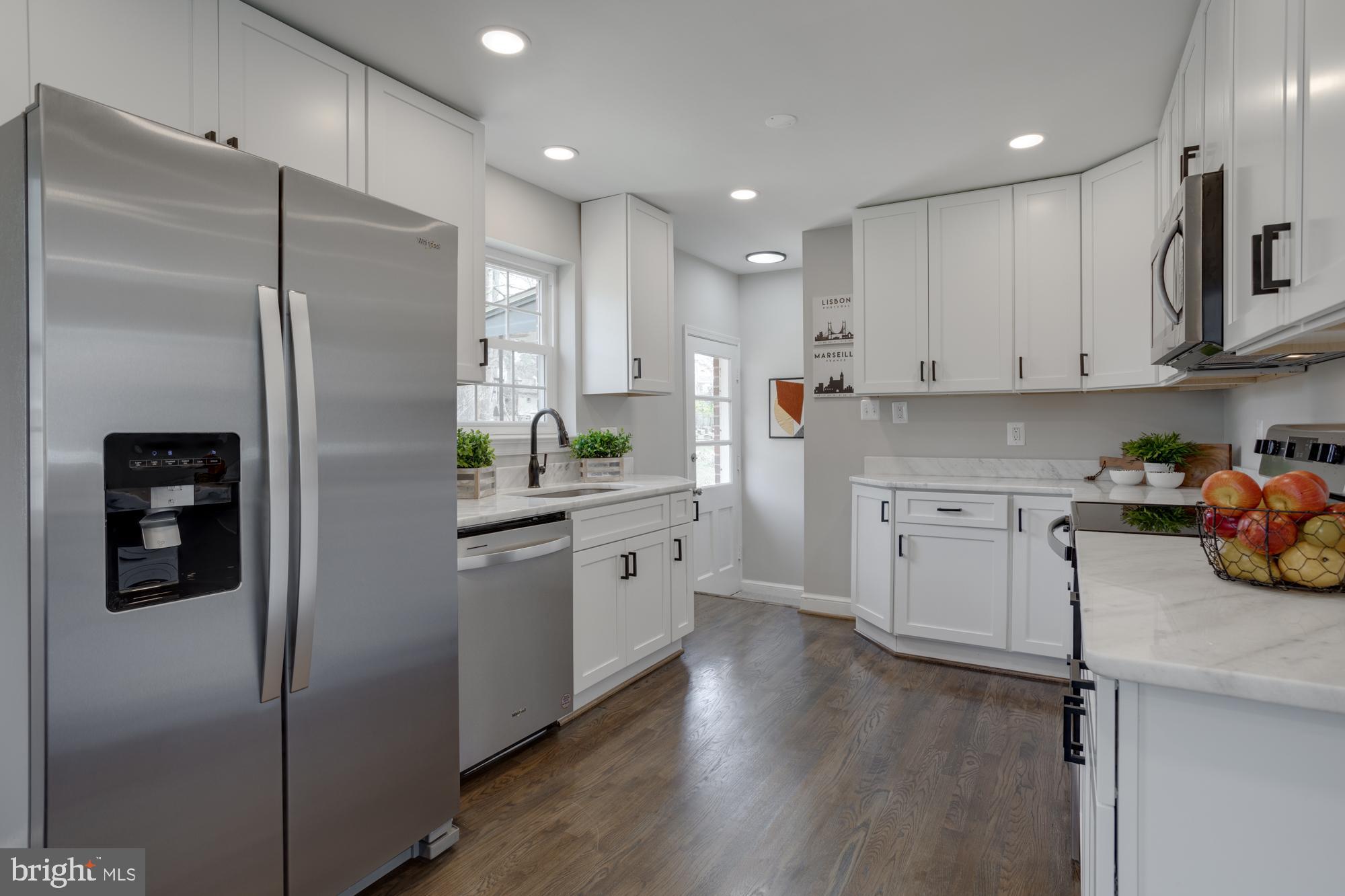 JOYCE HEIGHTS - Residential