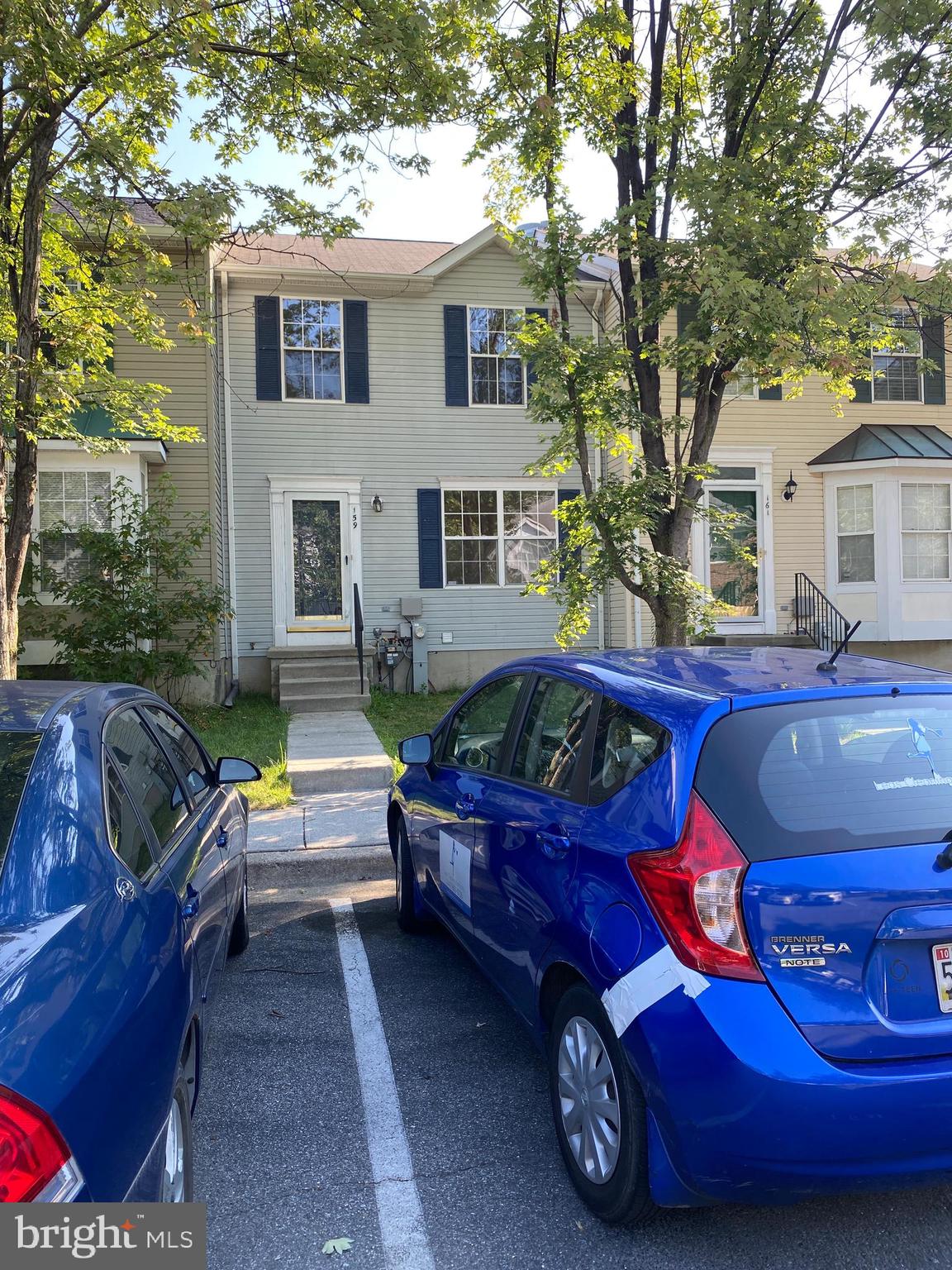 SEVEN OAKS - Residential