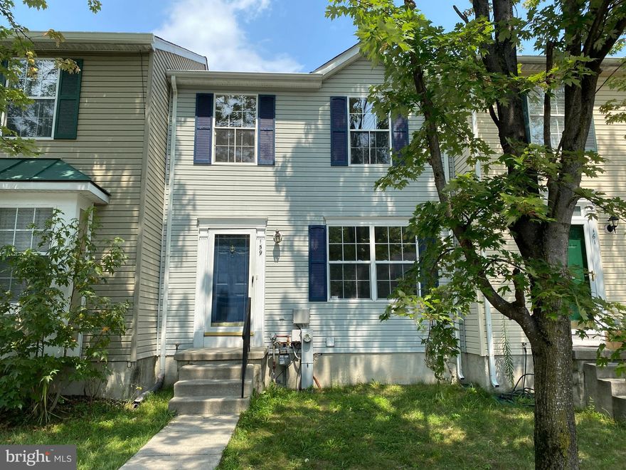 PRICE REDUCED....SPACIOUS & BRIGHT! RENOVATED TOWNHOUSE. LOCATED IN THE MIDDLE BETWEEN WASHINGTON, DC, BALTIMORE AND ANNAPOLIS CITIES. 3 BEDROOMS AND TWO & HALF BATH. FULLY FINISHED BASEMENT W/REC RM. NEW CARPET IN ALL 3 LEVELS. GRANITE COUNTER TOP AT KITCHEN. FRESHLY PAINTED ALL HOUSE INCLUDING THE DECK.  NEW KITCHEN APPLIANCES. TWO COMMUNITY CENTERS WITH SWIMMING POOLS AND FITNESS ROOM. VERY CLOSE TO FORT MEADE/ NSA.