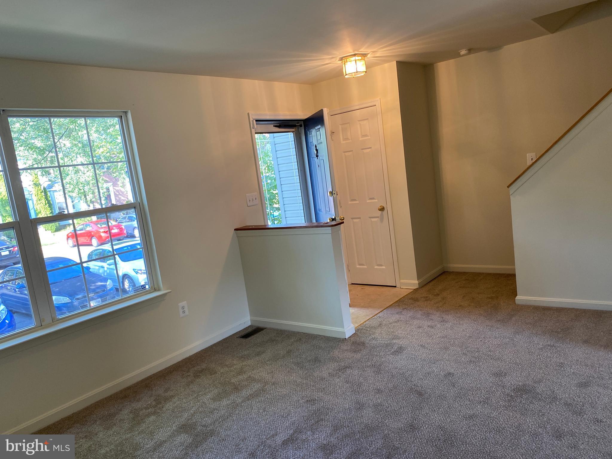 SEVEN OAKS - Residential