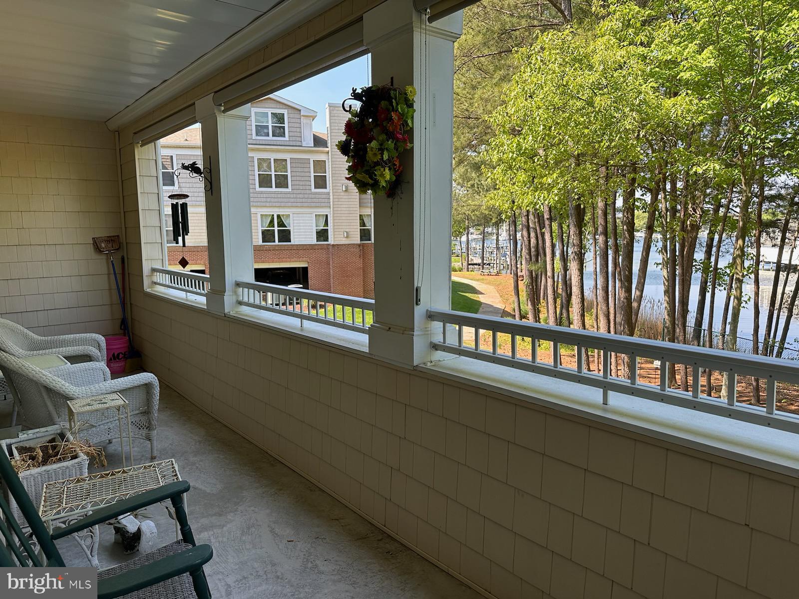 OYSTER BAY CONDOMINIUMS - Land