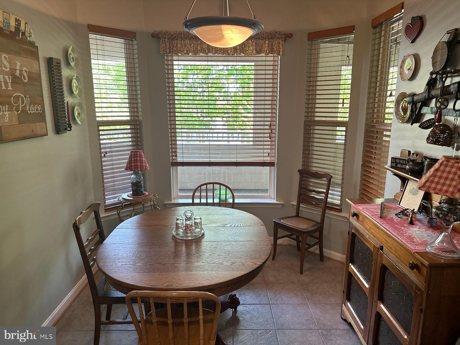 OYSTER BAY CONDOMINIUMS - Land