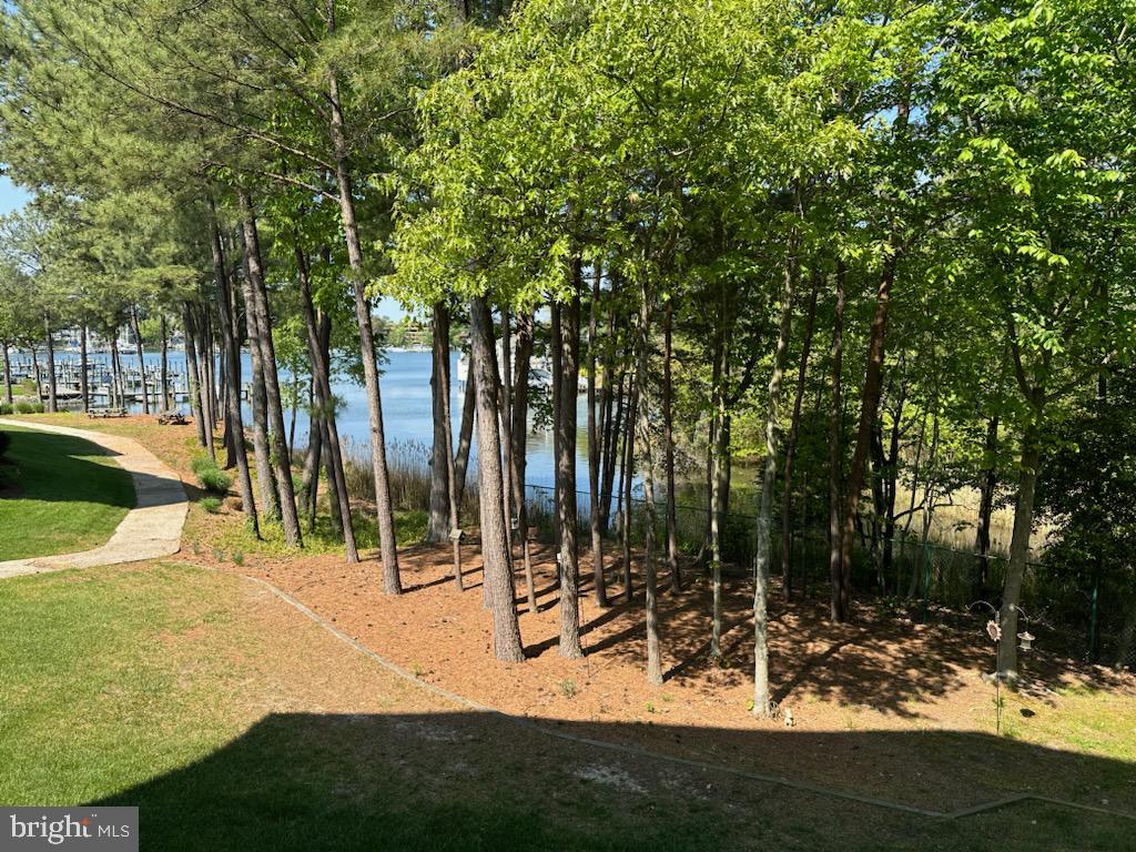 OYSTER BAY CONDOMINIUMS - Land