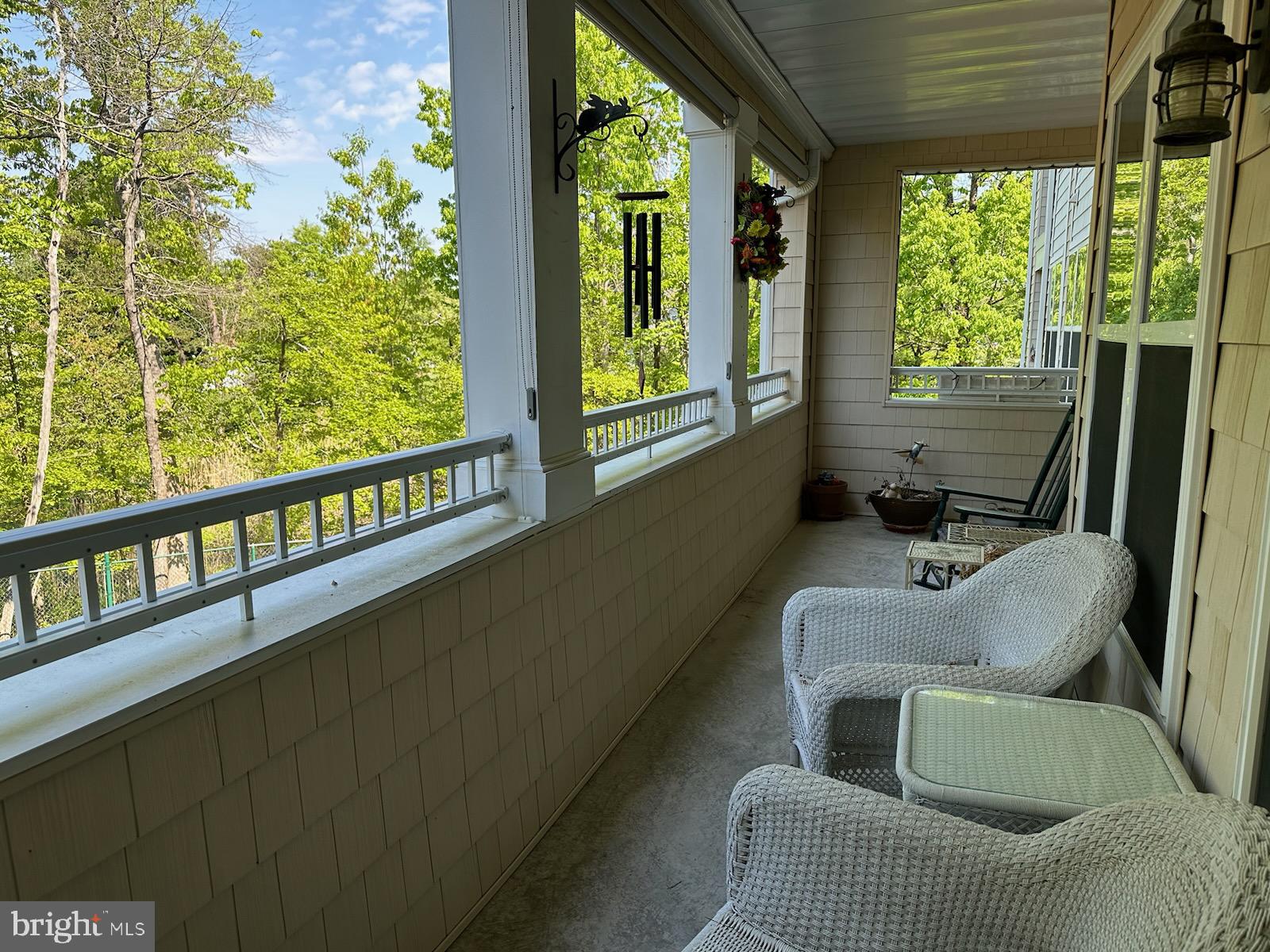 OYSTER BAY CONDOMINIUMS - Land