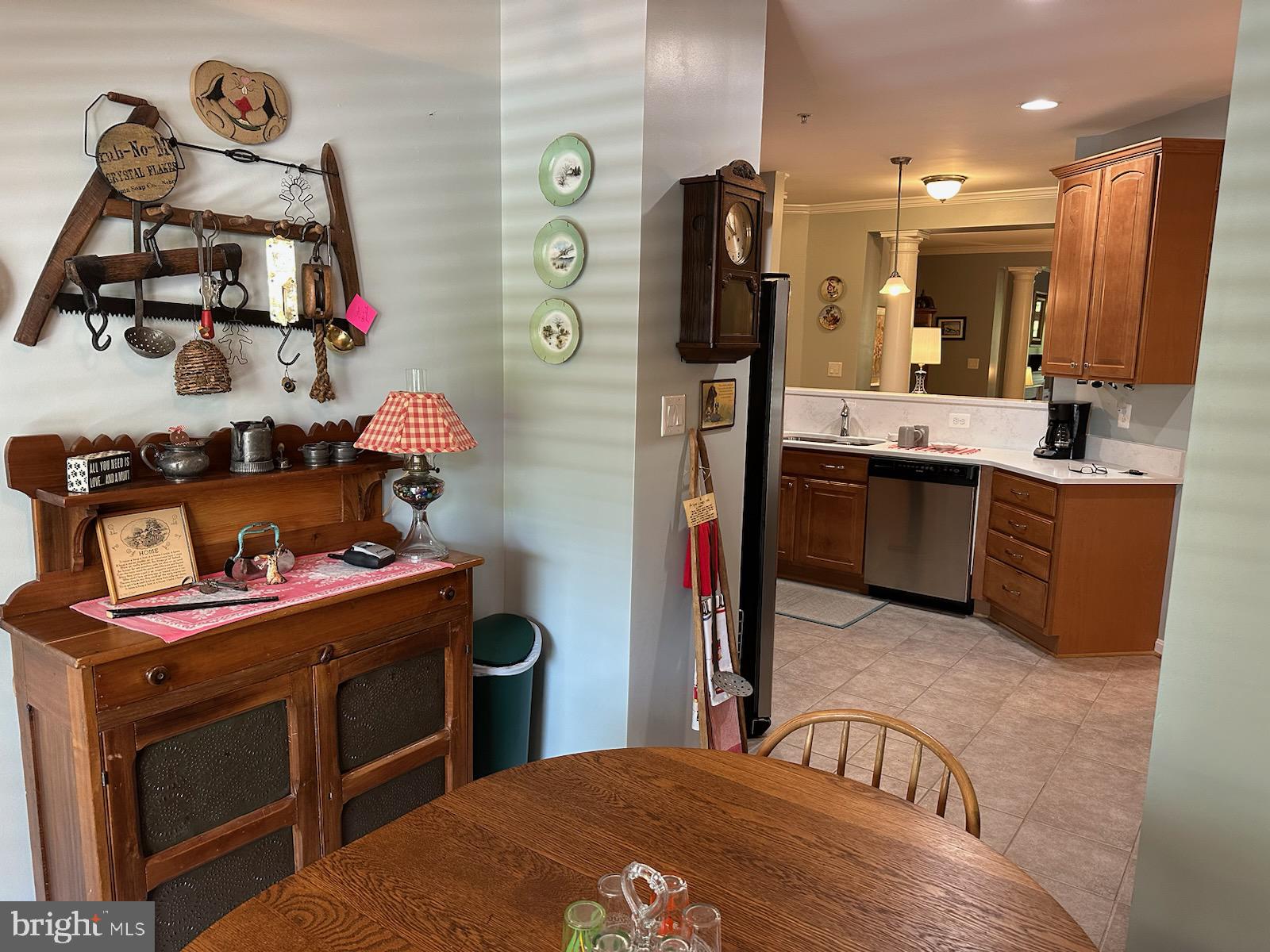 OYSTER BAY CONDOMINIUMS - Land