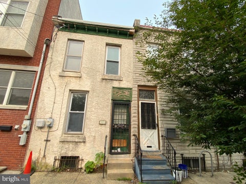 Townhouse For Sale - 440 N Sloan Street<br/> PHILADELPHIA, PA 19104