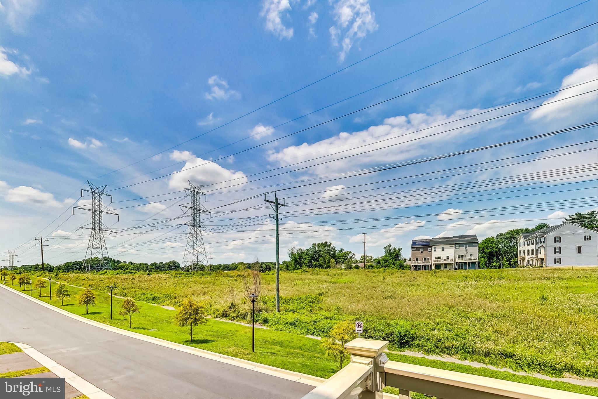 MONTGOMERY VILLAGE - Residential Lease