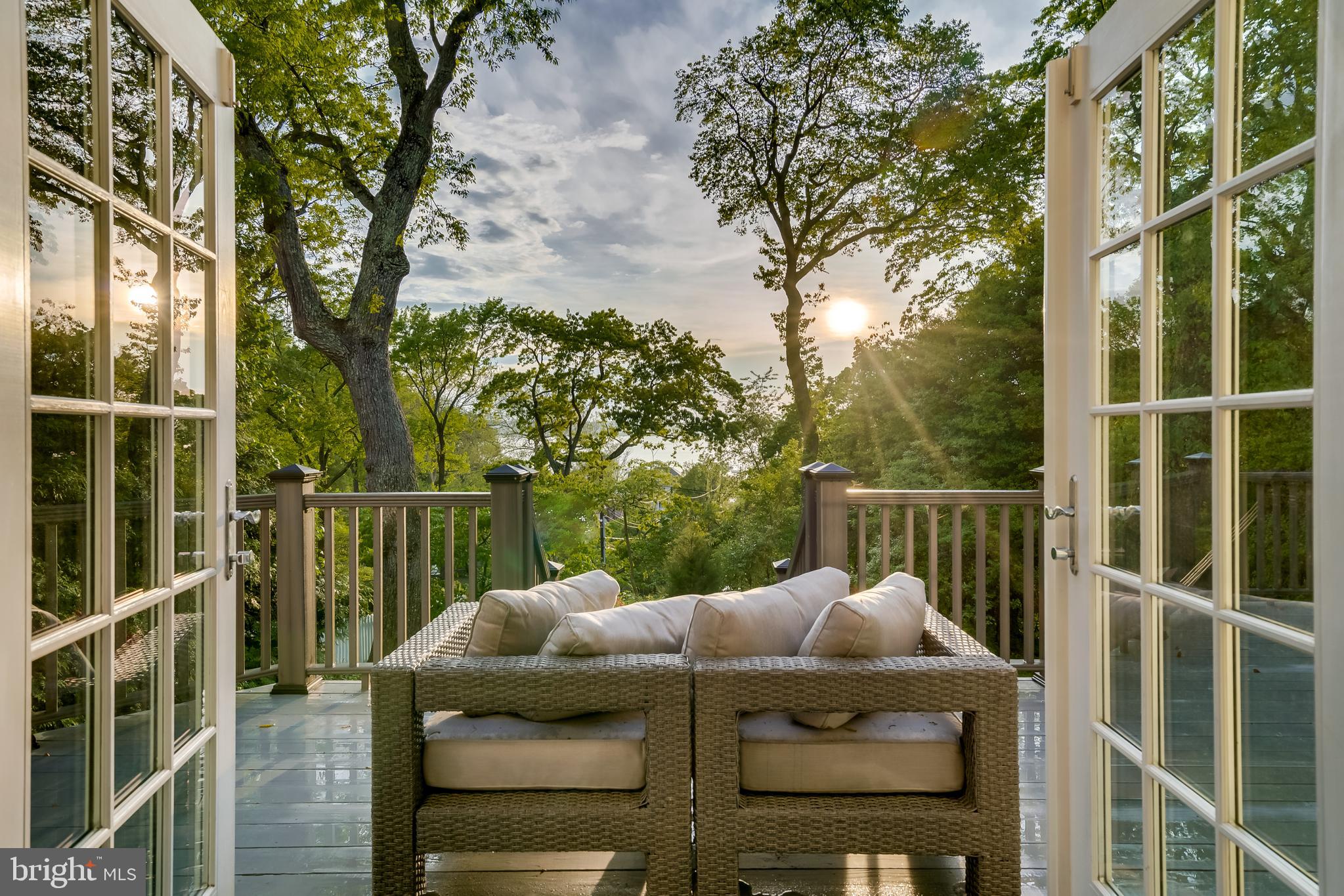 ROUND BAY - Residential