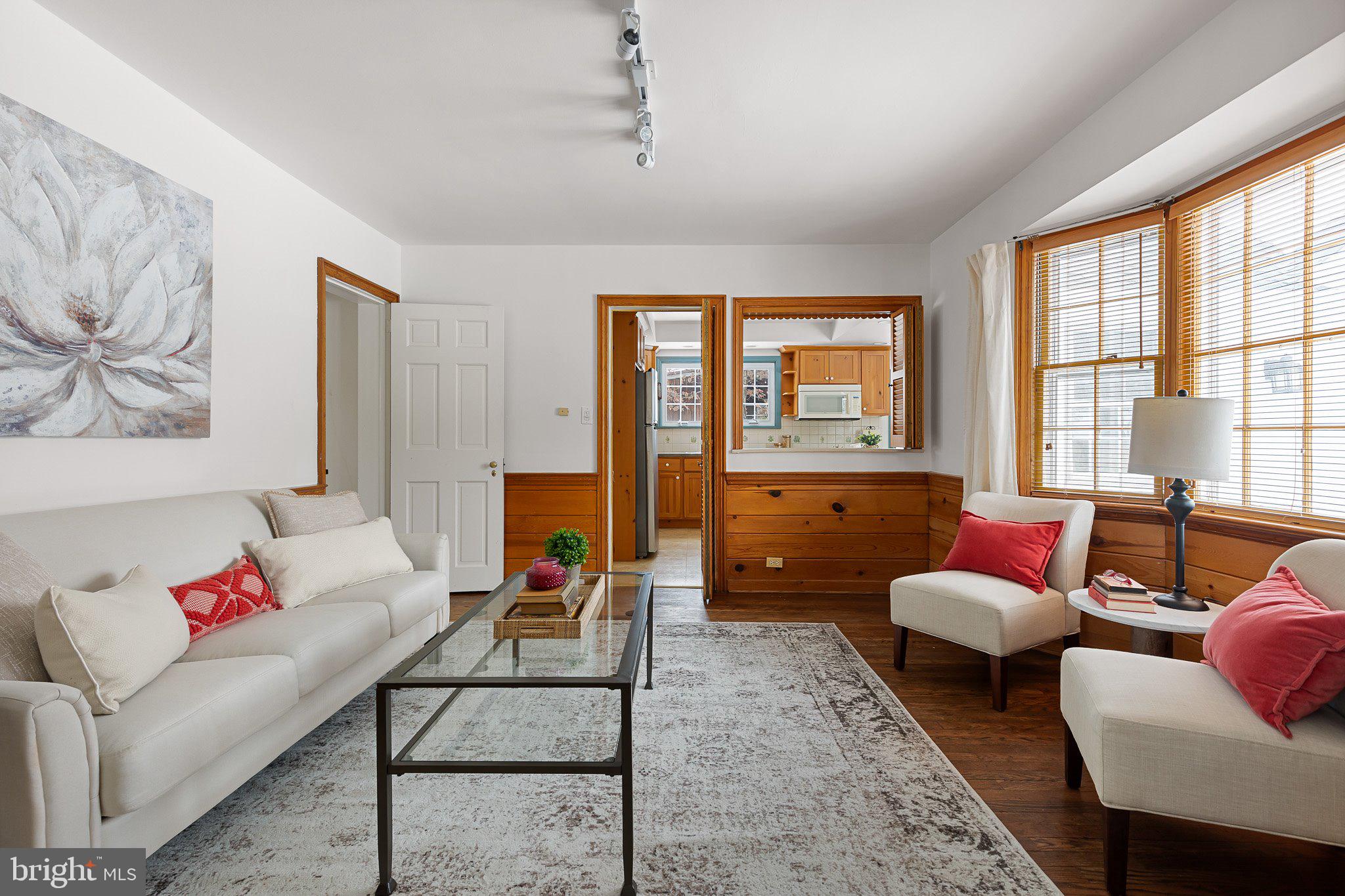 NOTTINGHAM MANOR - Residential