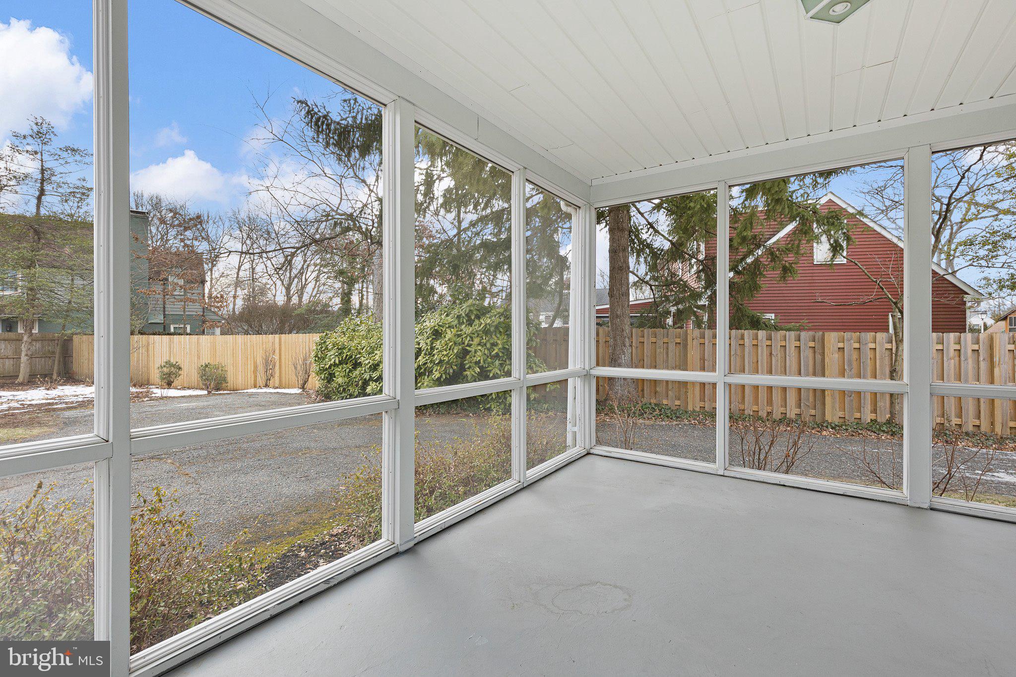 NOTTINGHAM MANOR - Residential