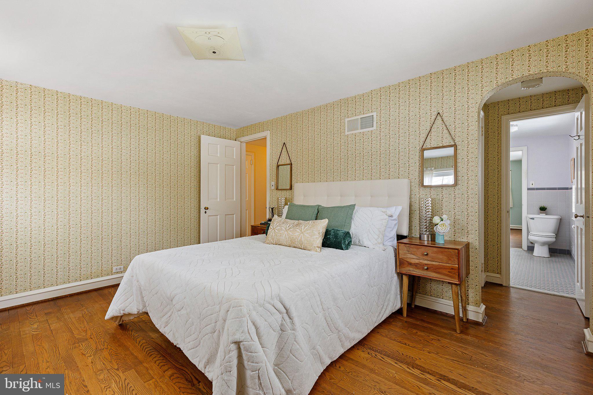 NOTTINGHAM MANOR - Residential