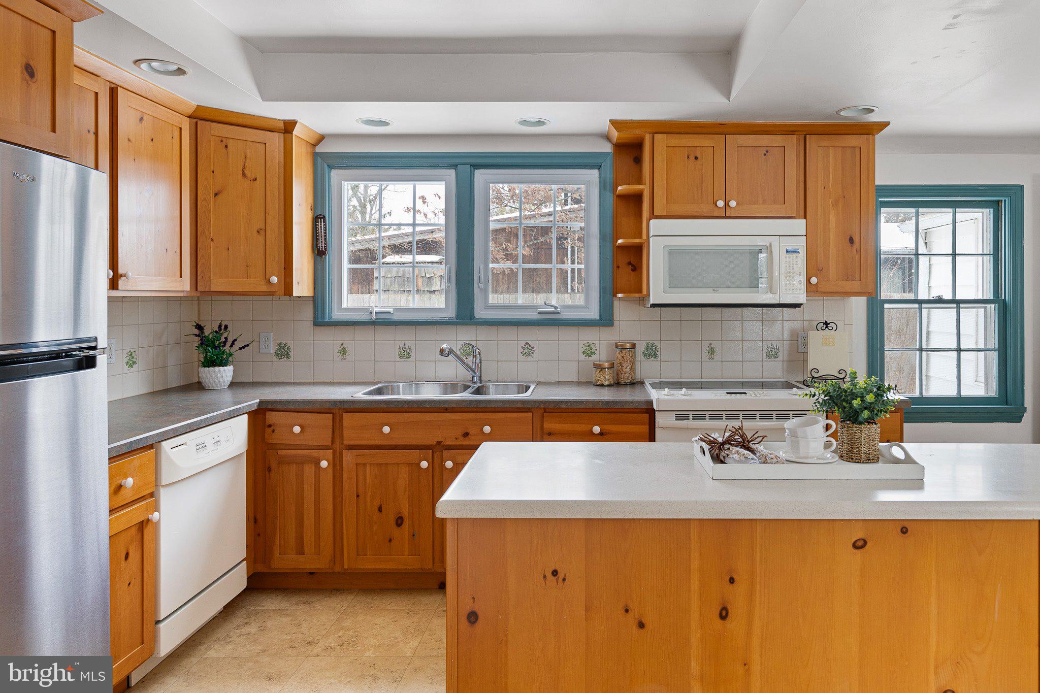 NOTTINGHAM MANOR - Residential