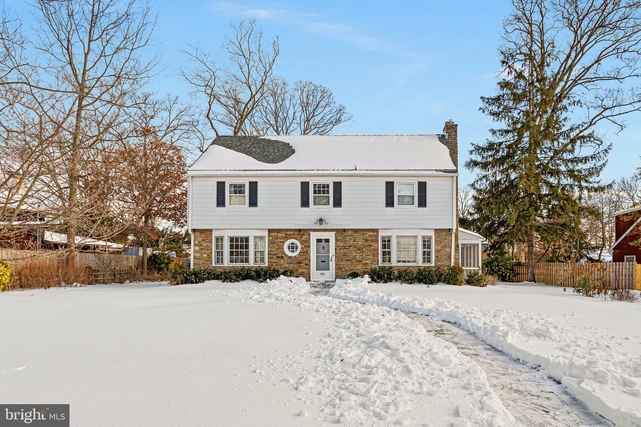 NOTTINGHAM MANOR - Residential