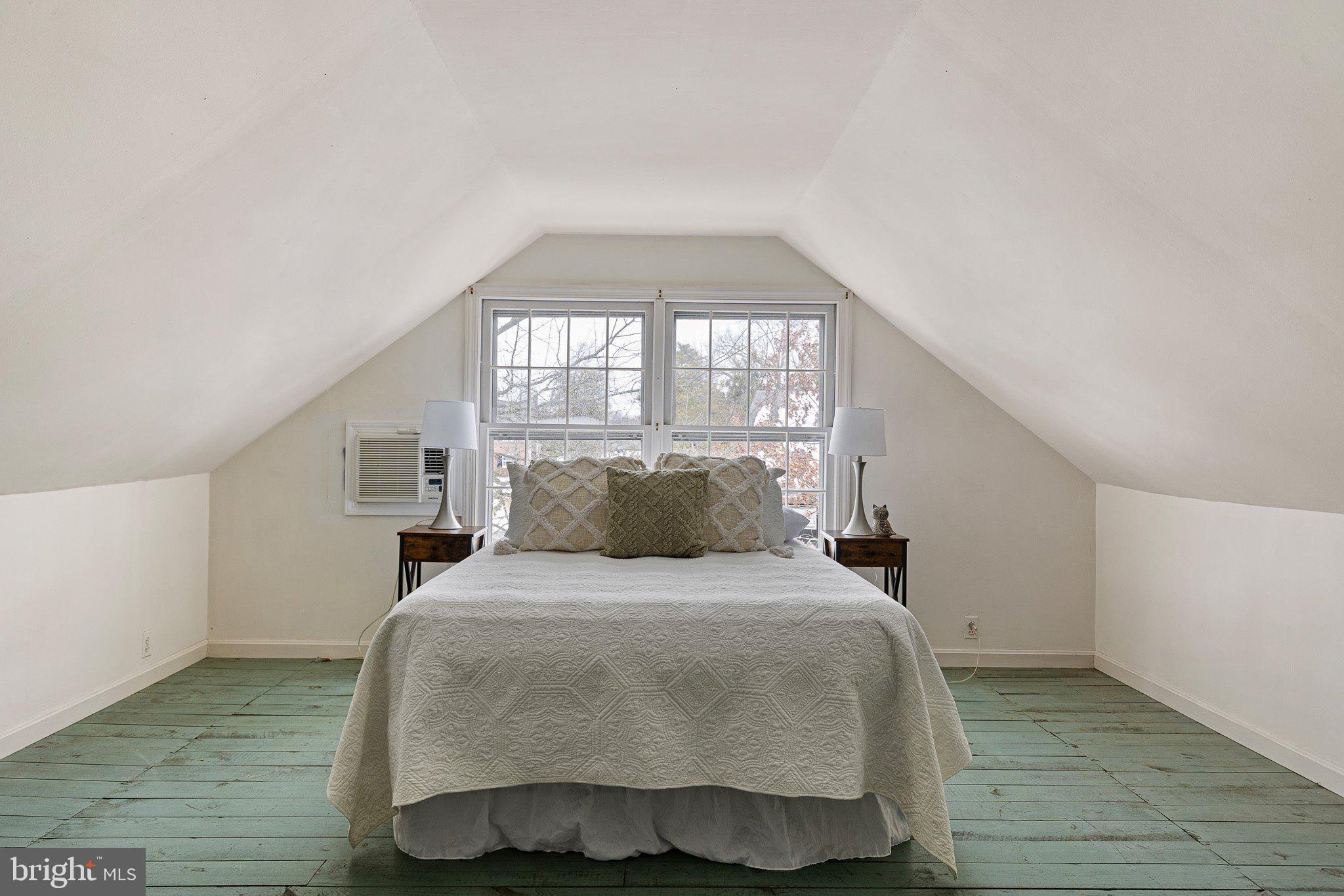 NOTTINGHAM MANOR - Residential